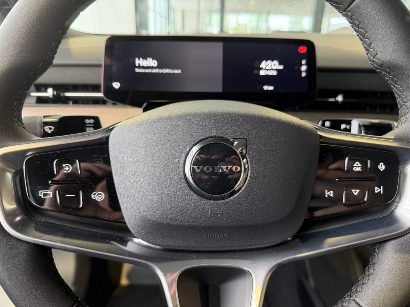 Foto van Volvo Es90