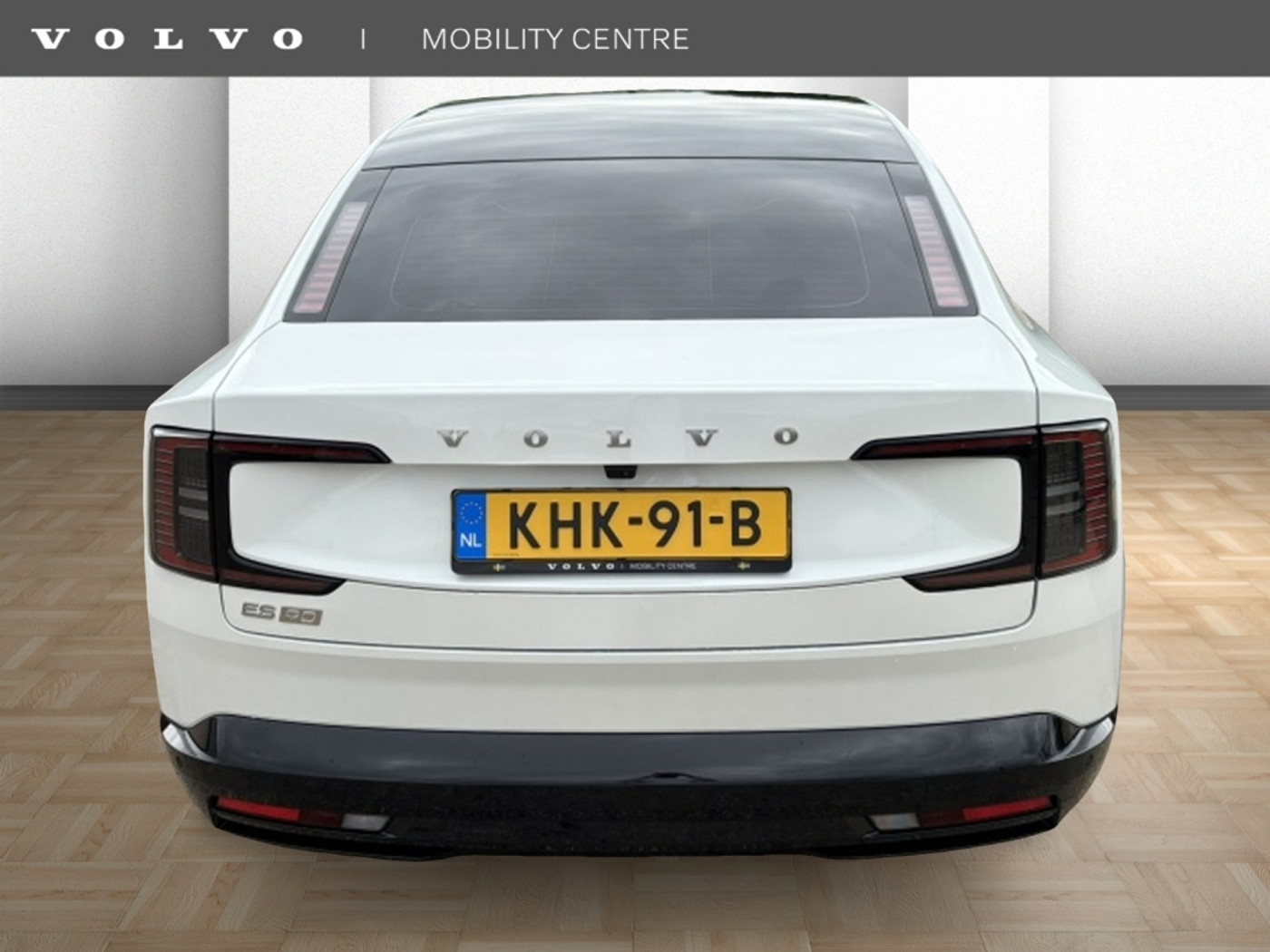 Foto van Volvo Es90