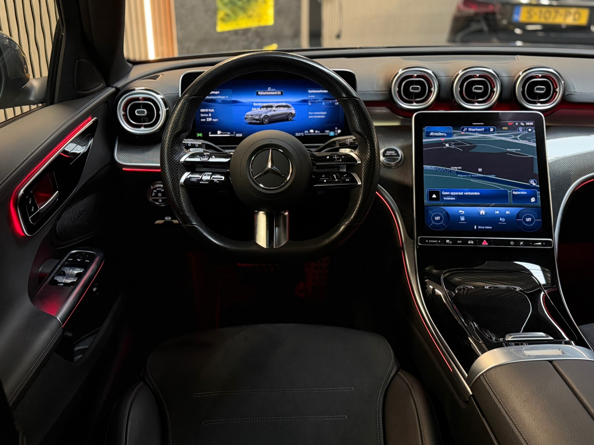 Foto van Mercedes-Benz C 300 E