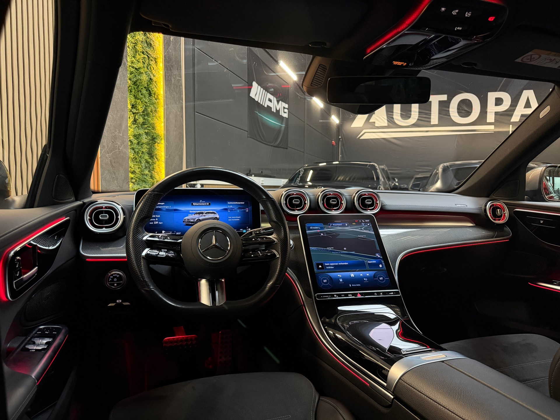 Foto van Mercedes-Benz C 300 E