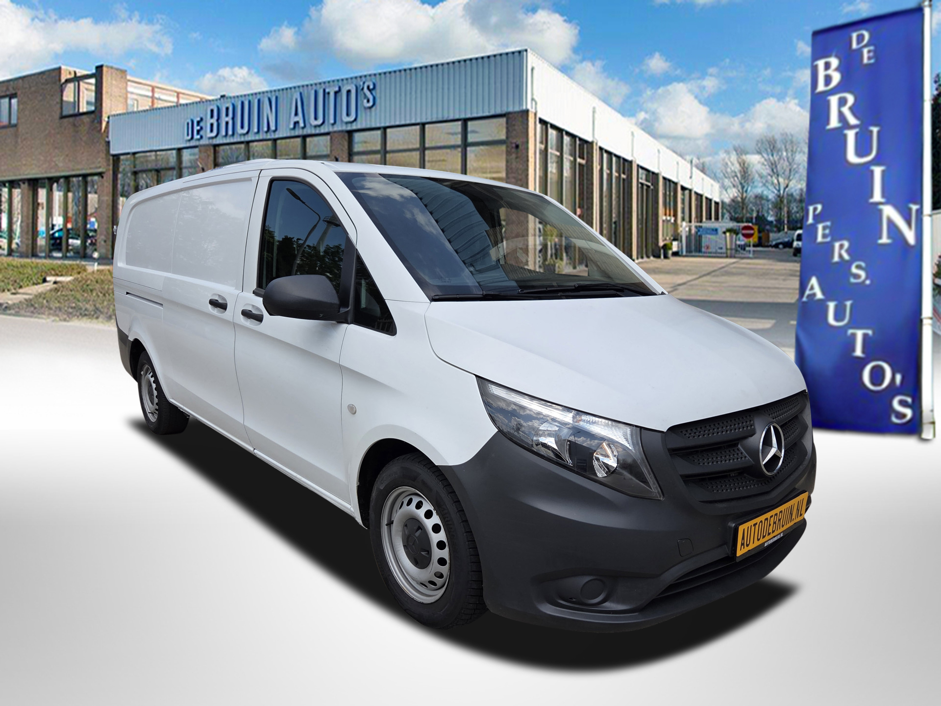 Mercedes-Benz Vito 114 CDI AUTOMAAT L3 KOELWAGEN Extra Lang & Airco 2020 - voorkant