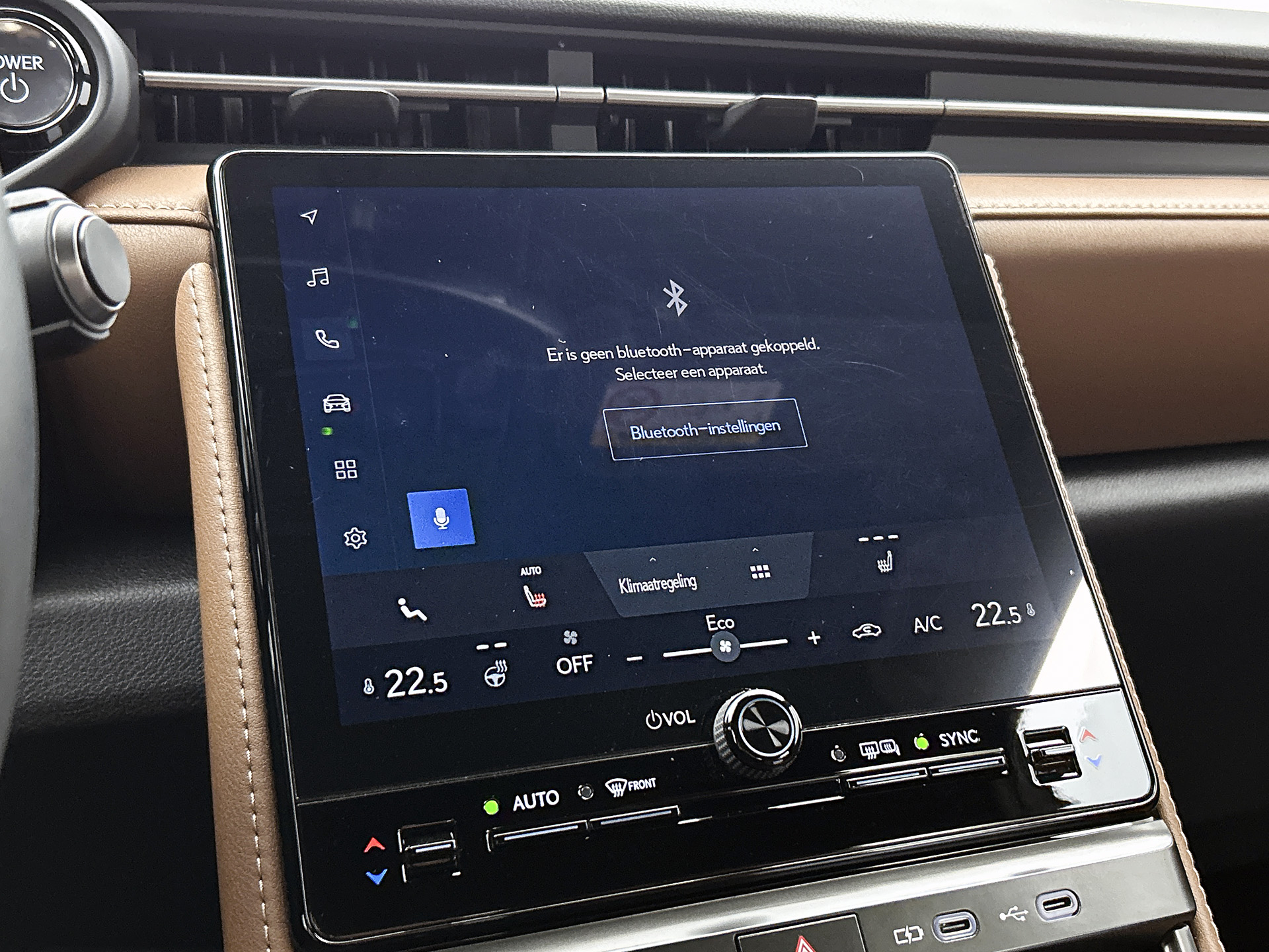Foto van Lexus Lexus LBX