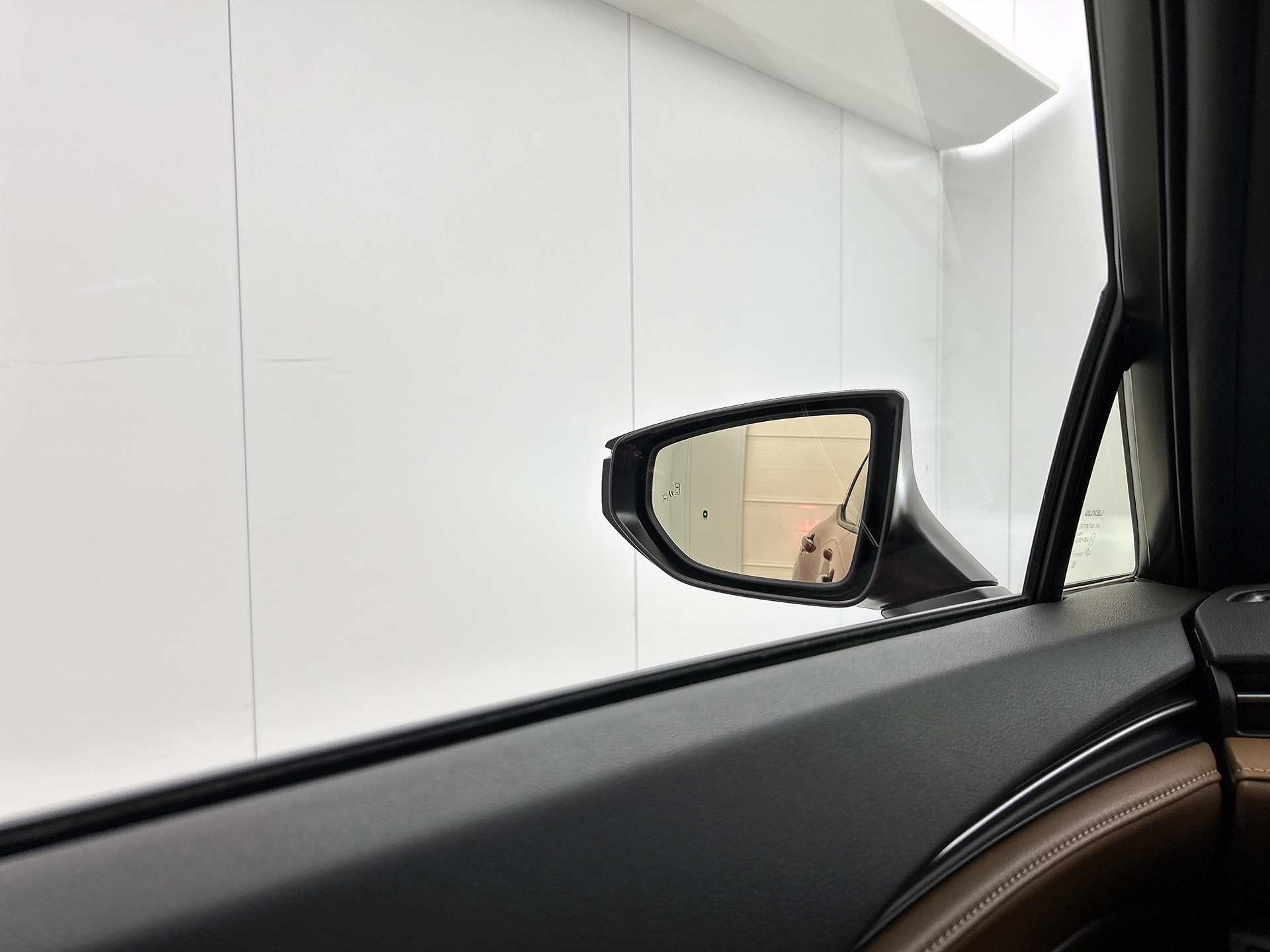 Foto van Lexus Lexus LBX