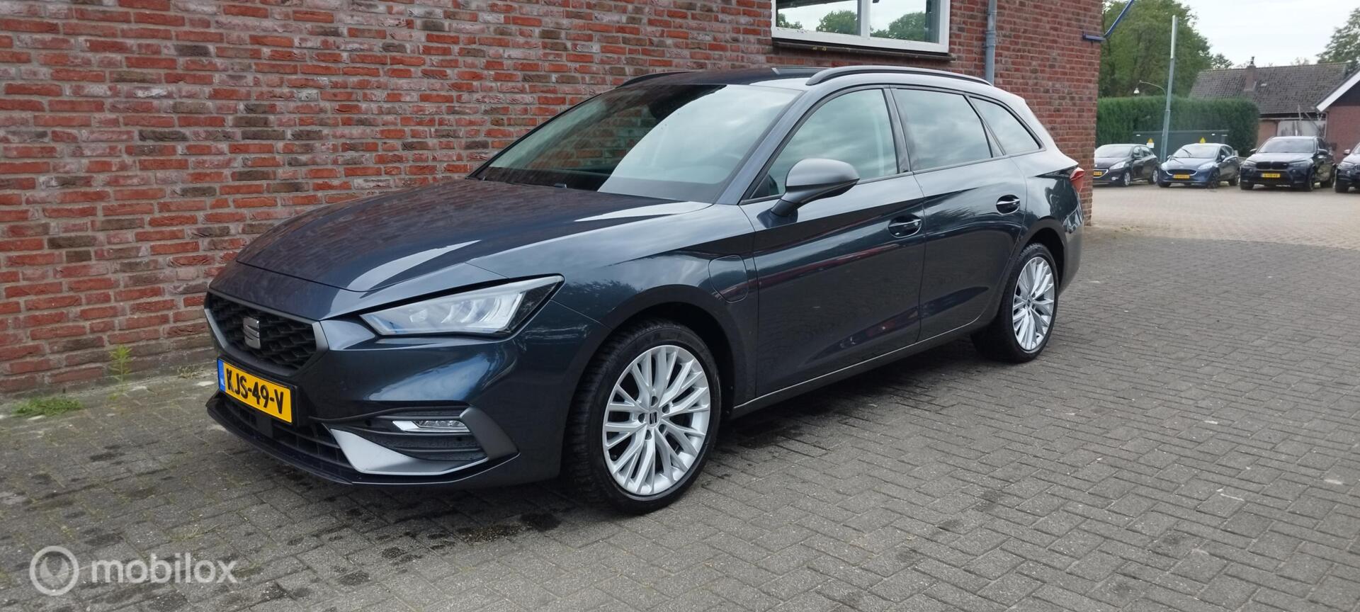 Seat Leon Sportstourer 1.4 TSI eHybrid PHEV FR 2021 - voorkant