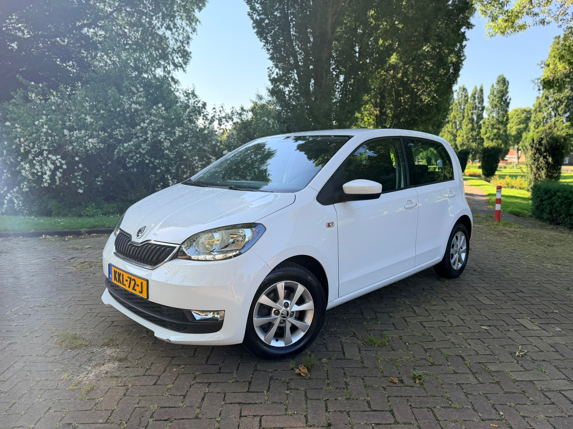 Skoda Citigo 1.0 Highline Business Ed. | Climate | Cruise | DAB | Stoelverw. 2019 - voorkant