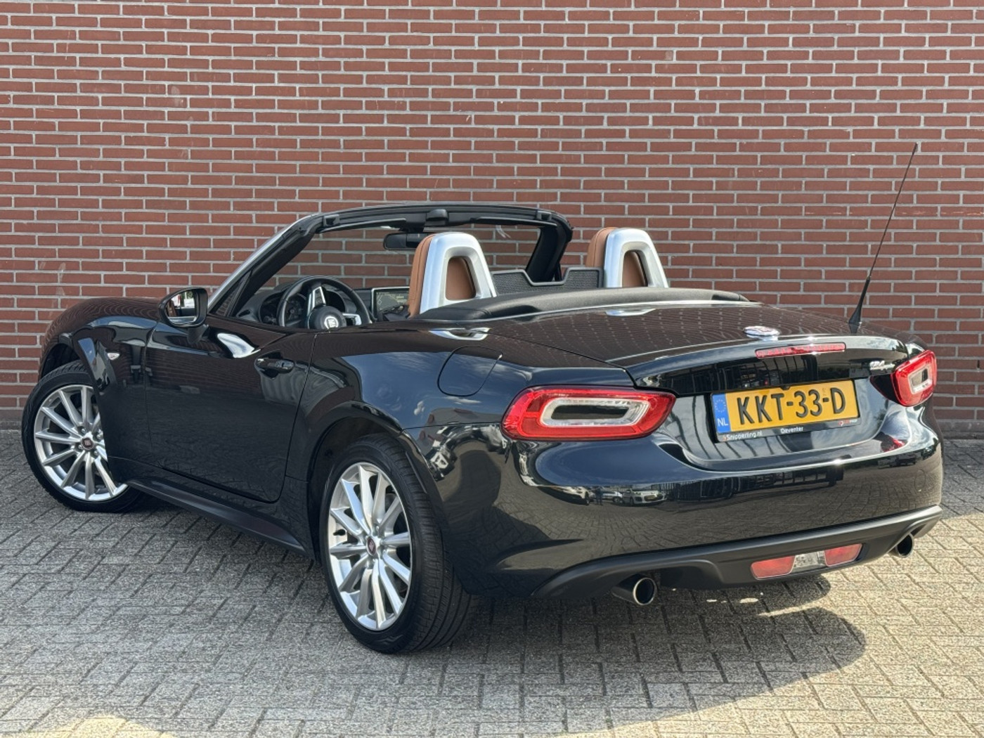 Foto van Fiat Fiat 124 Spider