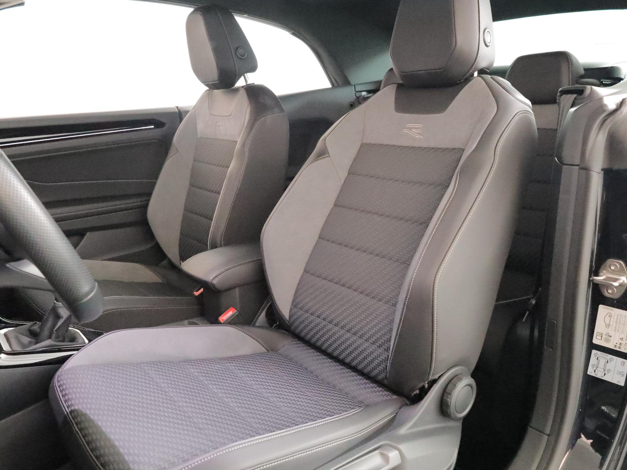 Foto van Volkswagen T-roc Cabrio