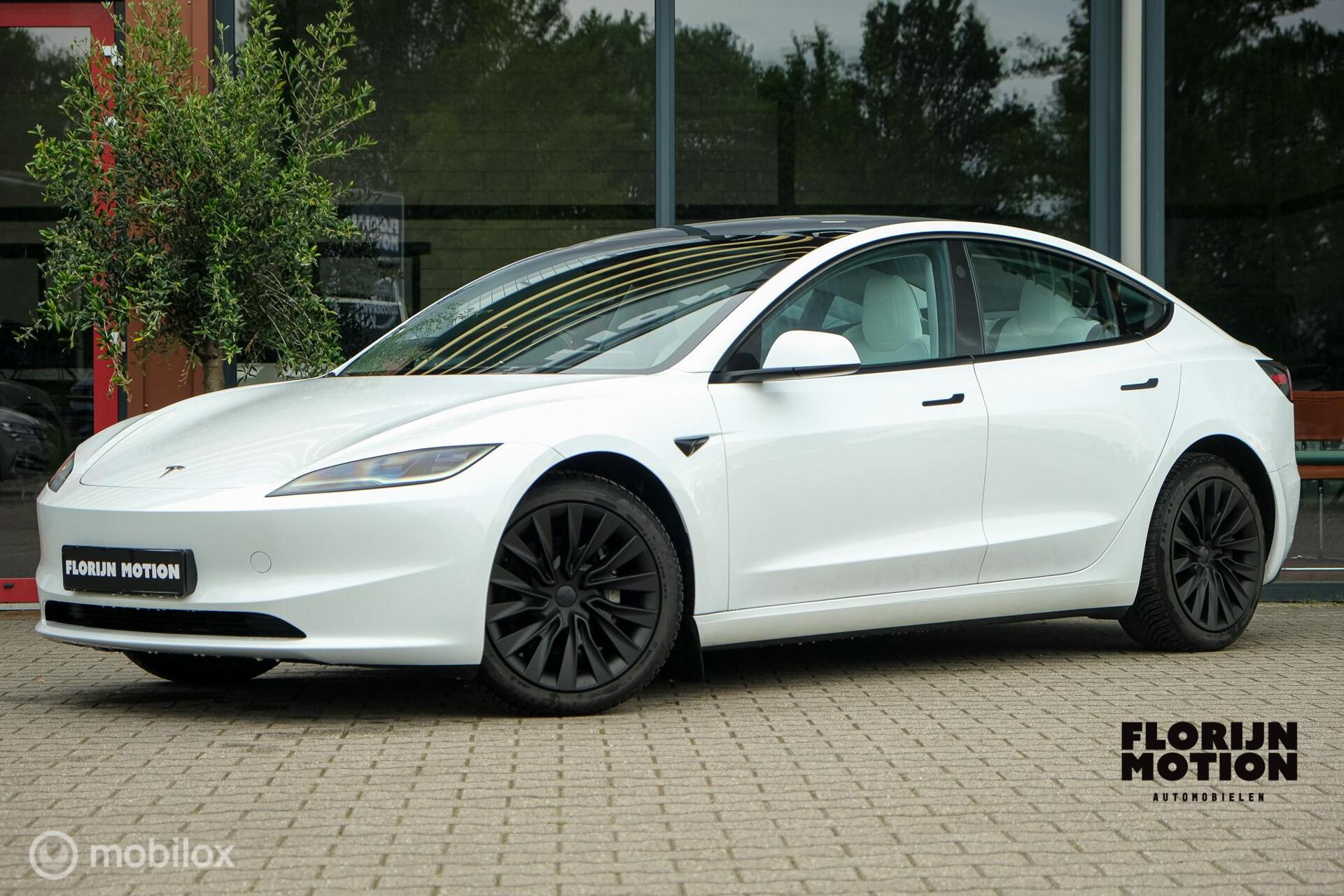 Tesla Model 3 Premium Long Range AWD 78 kWh | Premium Interieur | 96% SOH |  Full Self Driving comp. 4 | Stoelkoeling en verwarming | 360 camera | Stuurwielverw. 2023 - voorkant