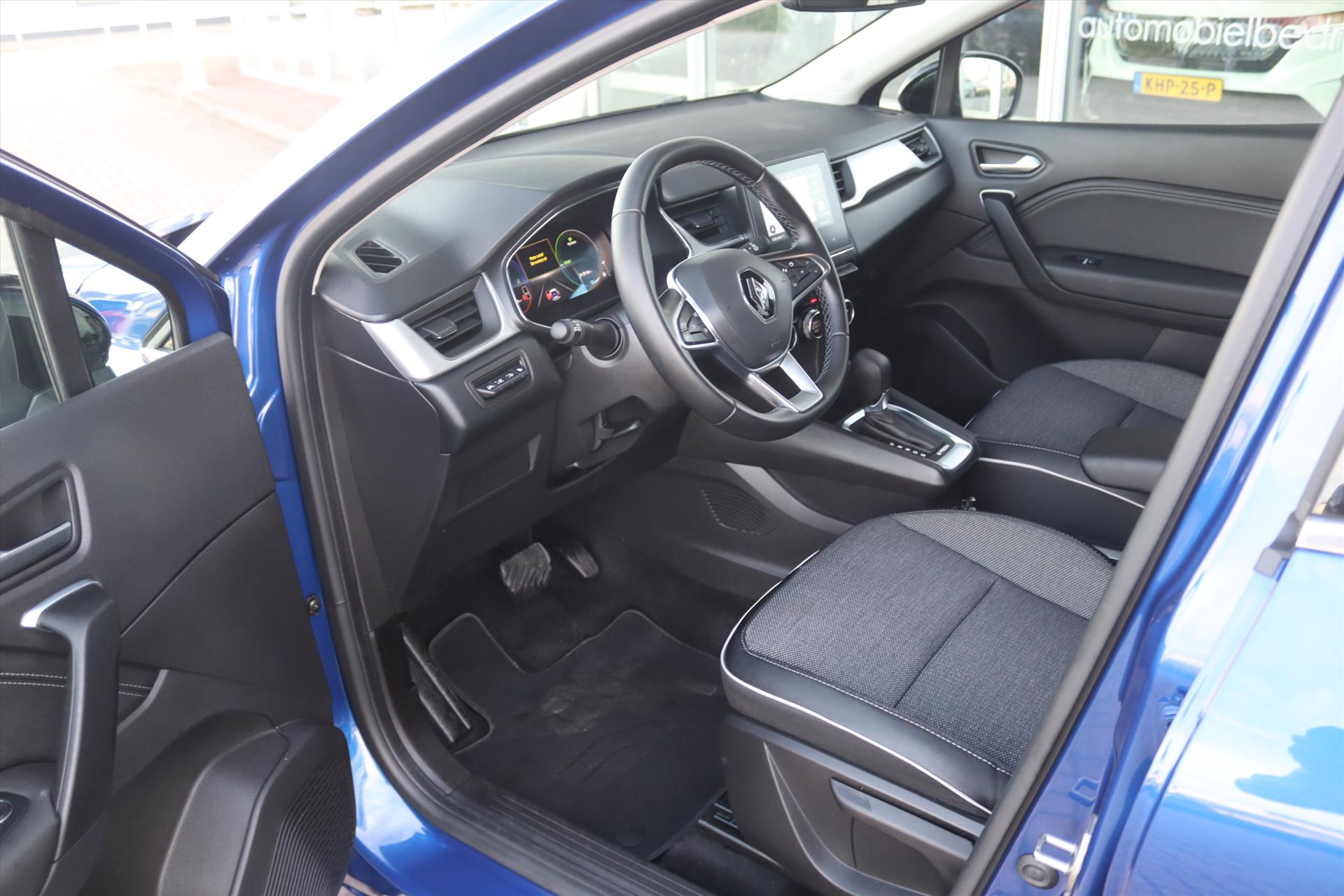 Foto van Renault Captur (e-tech Plug-in Hybrid)