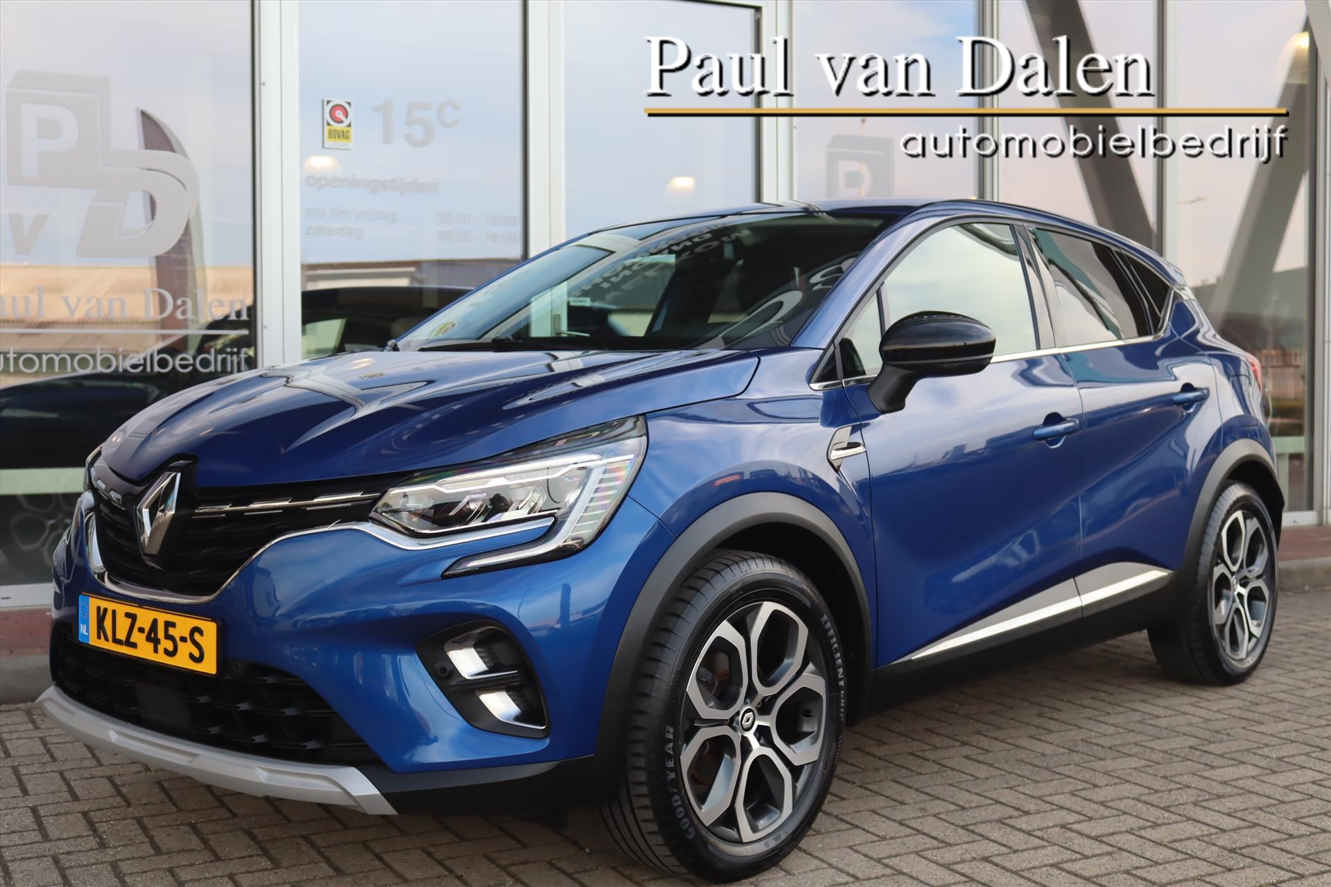 Renault Captur (e-tech Plug-in Hybrid) 1.6 E-TECH PHEV 160PK AUTOMAAT TECHNO Navi | Camera | Two-Tone | Clima | Keyless | led | Pdc v+a | Cruise | 18 Inch Lm | 2023 - voorkant