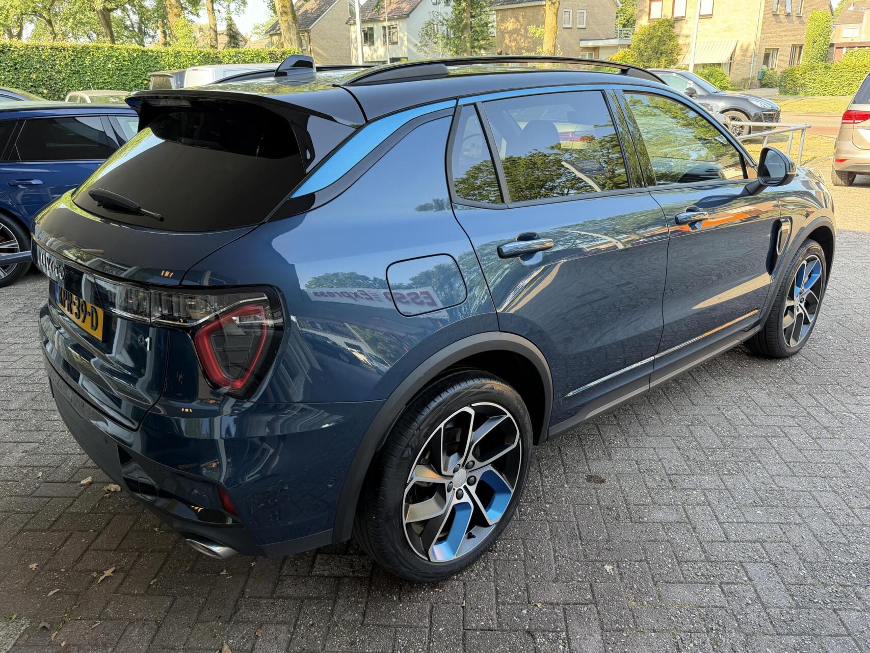 Foto van Lynk&co LYNK & Co 01