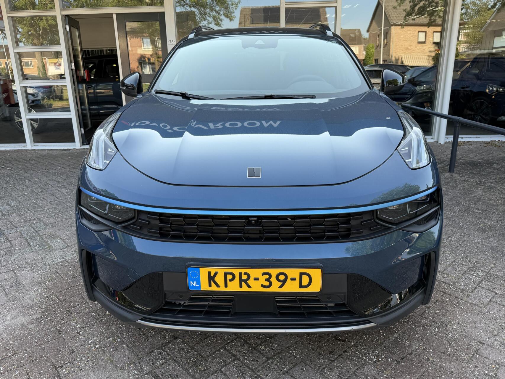 Foto van Lynk&co LYNK & Co 01