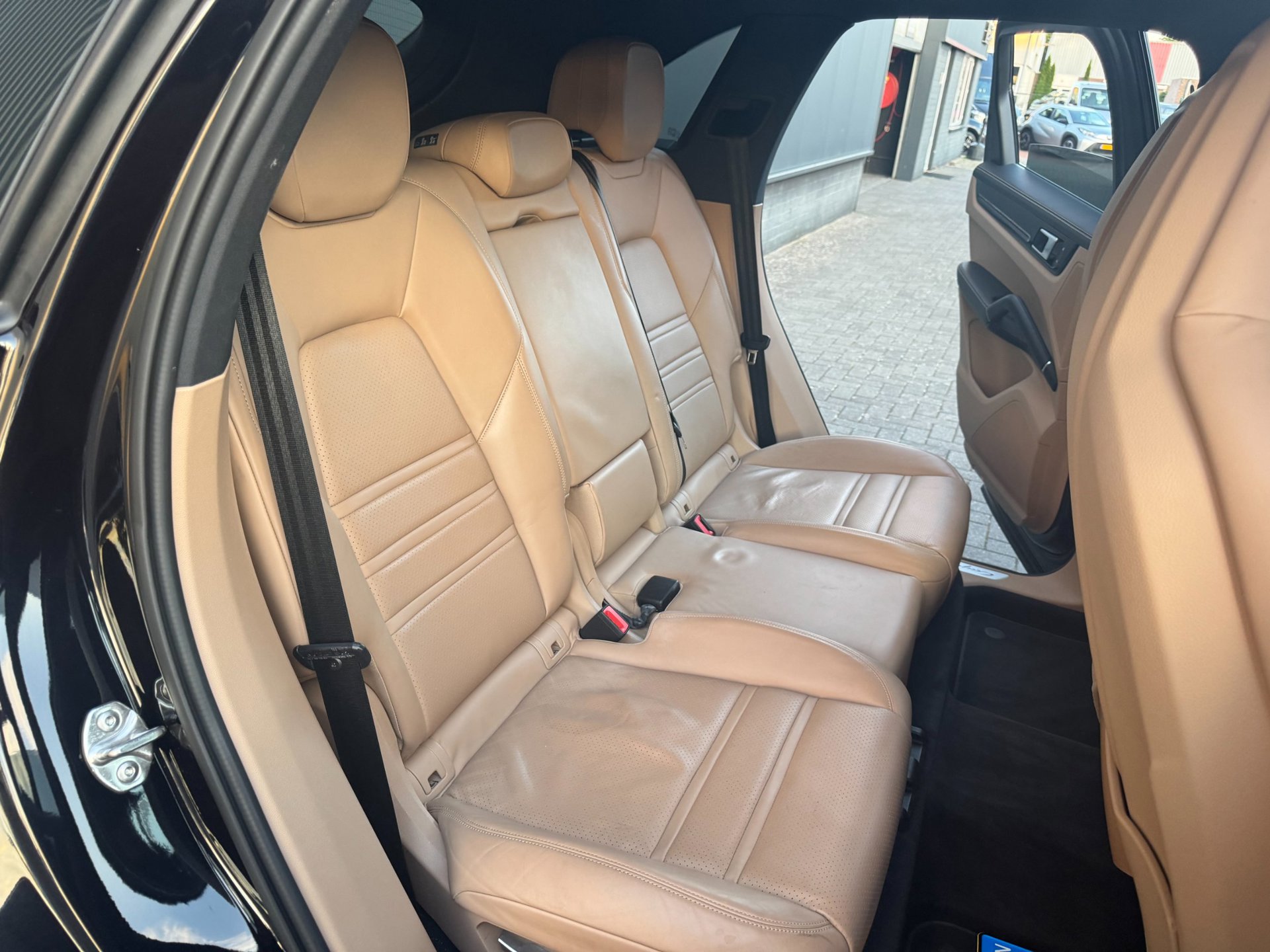 Foto van Porsche Cayenne E-hybrid