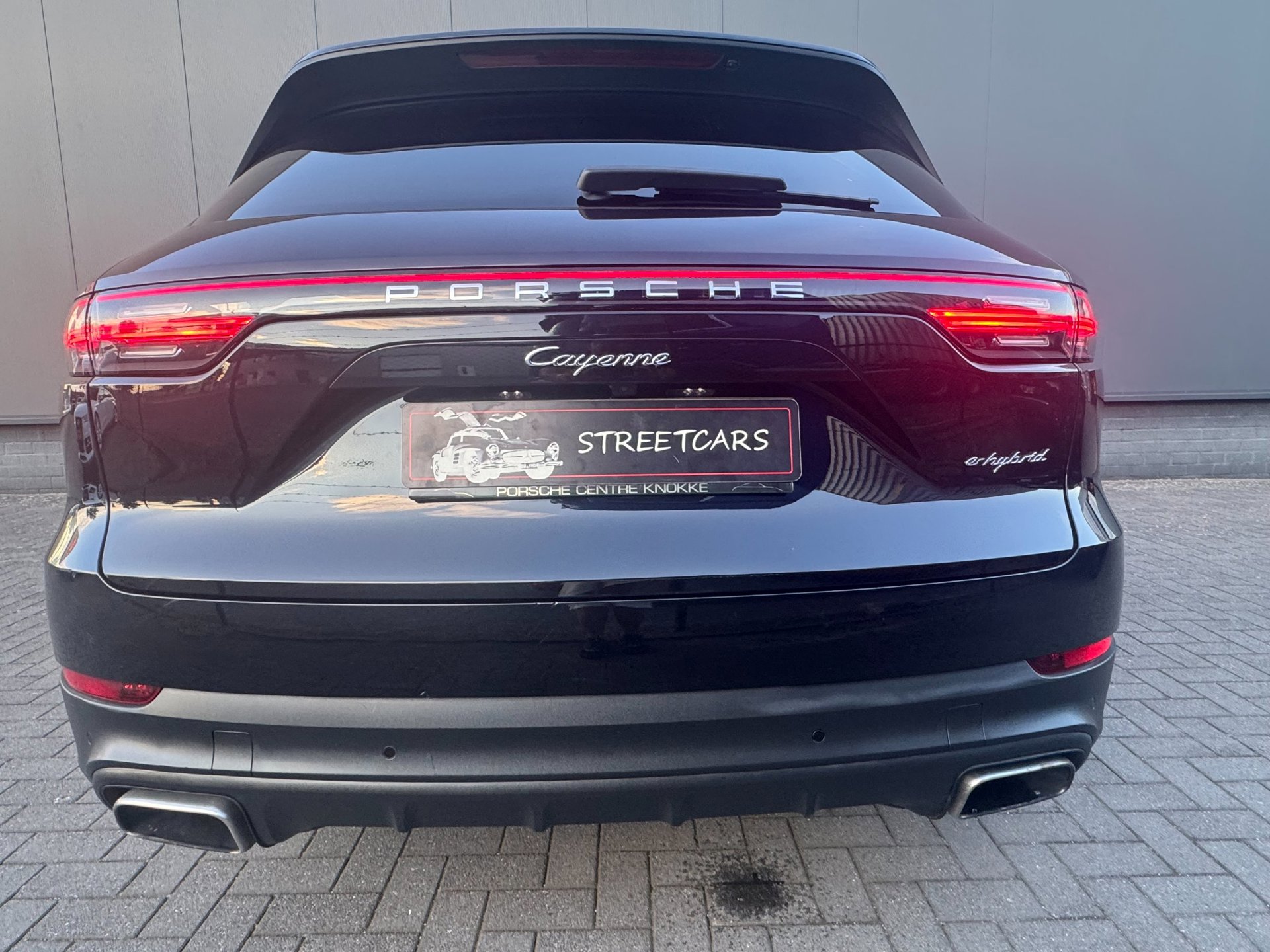 Foto van Porsche Cayenne E-hybrid