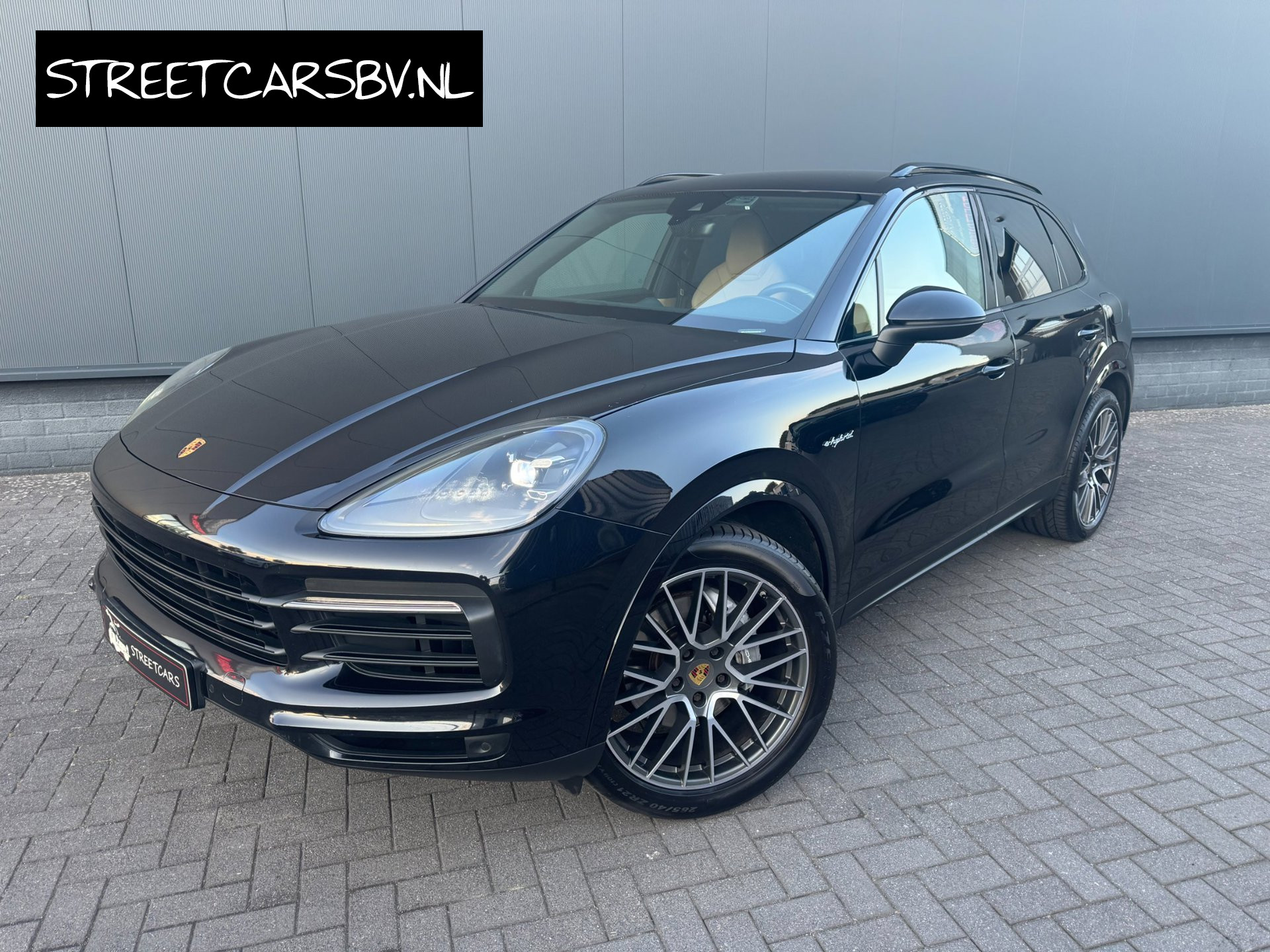 Porsche Cayenne E-hybrid 3.0 E-Hybrid 1e Eigenaar dealer onderhoud! Incl.btw! 2018 - voorkant