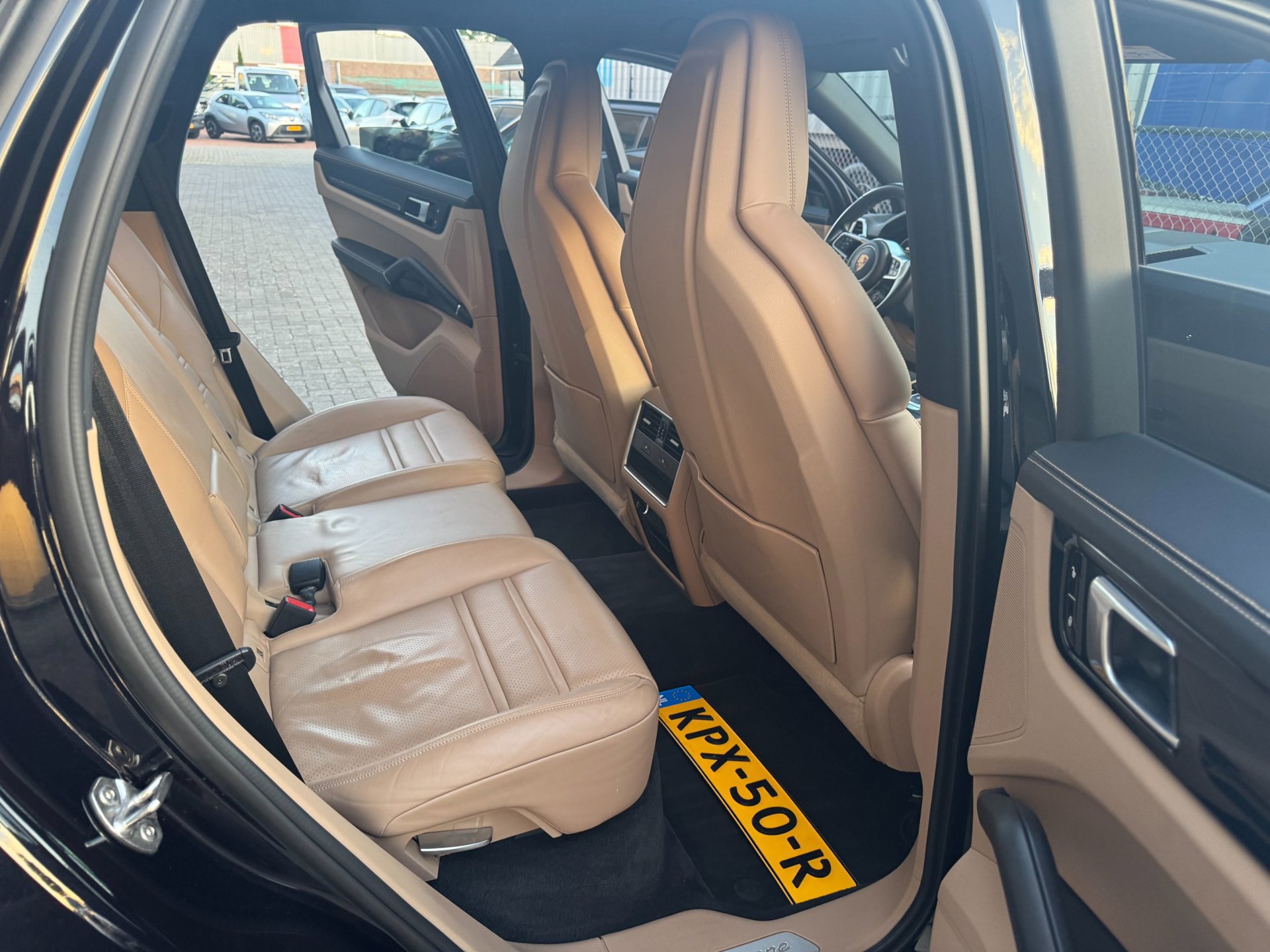 Foto van Porsche Cayenne E-hybrid