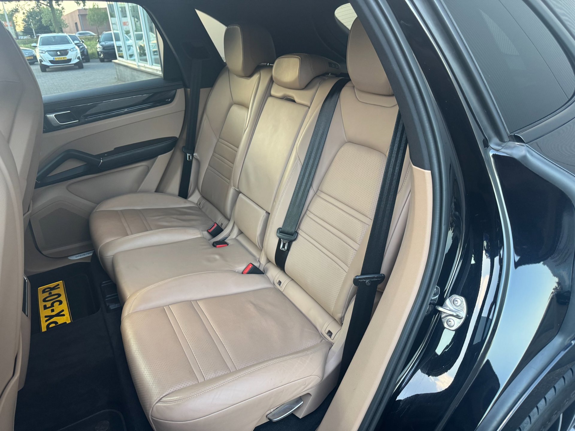 Foto van Porsche Cayenne E-hybrid