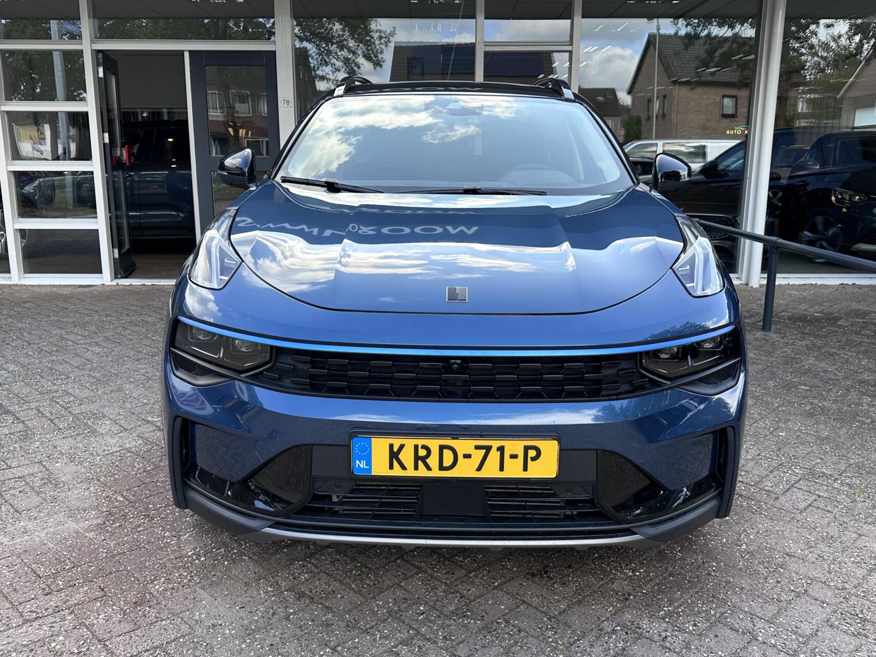 Foto van Lynk&co LYNK & Co 01