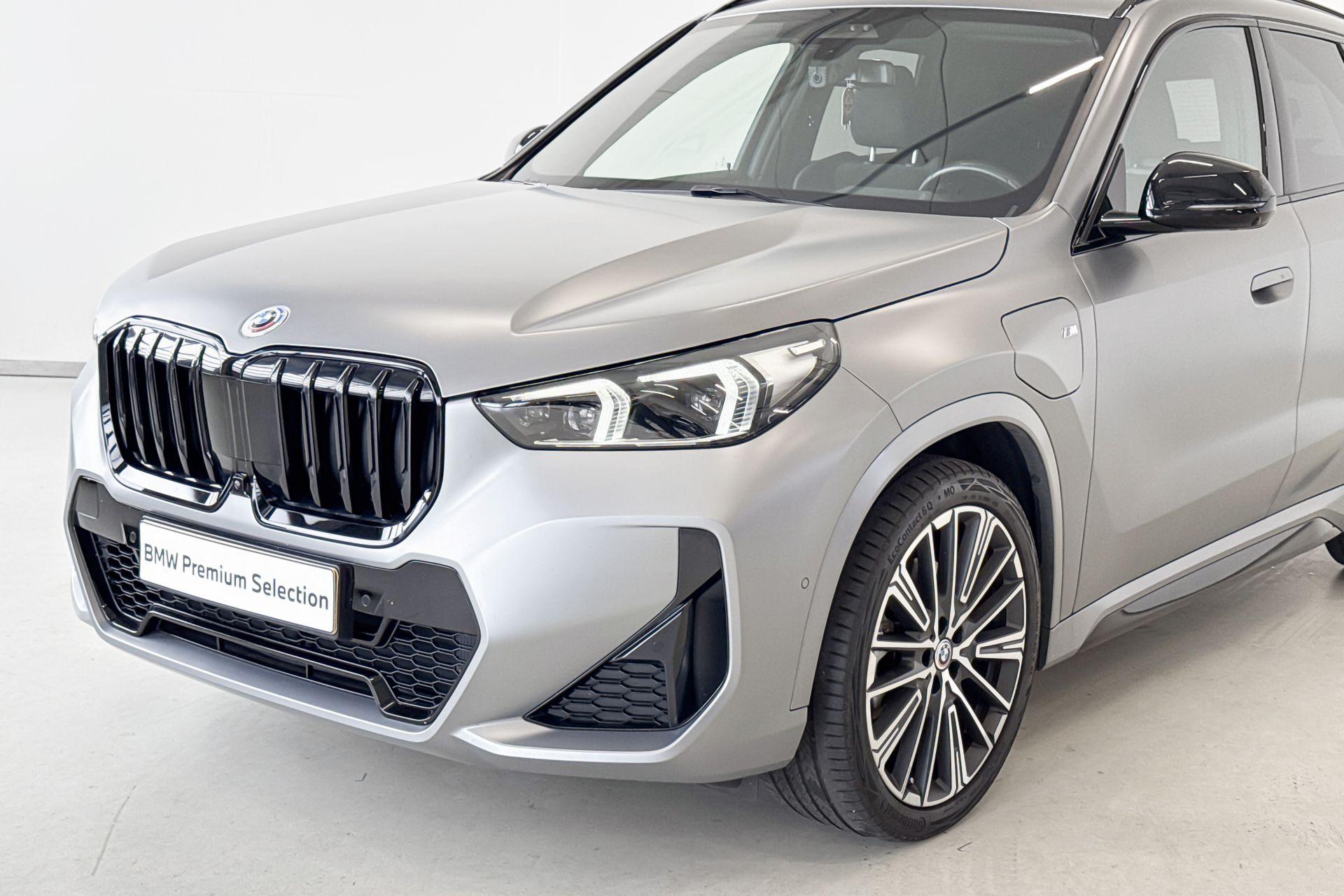 Foto van BMW X1 Xdrive30e