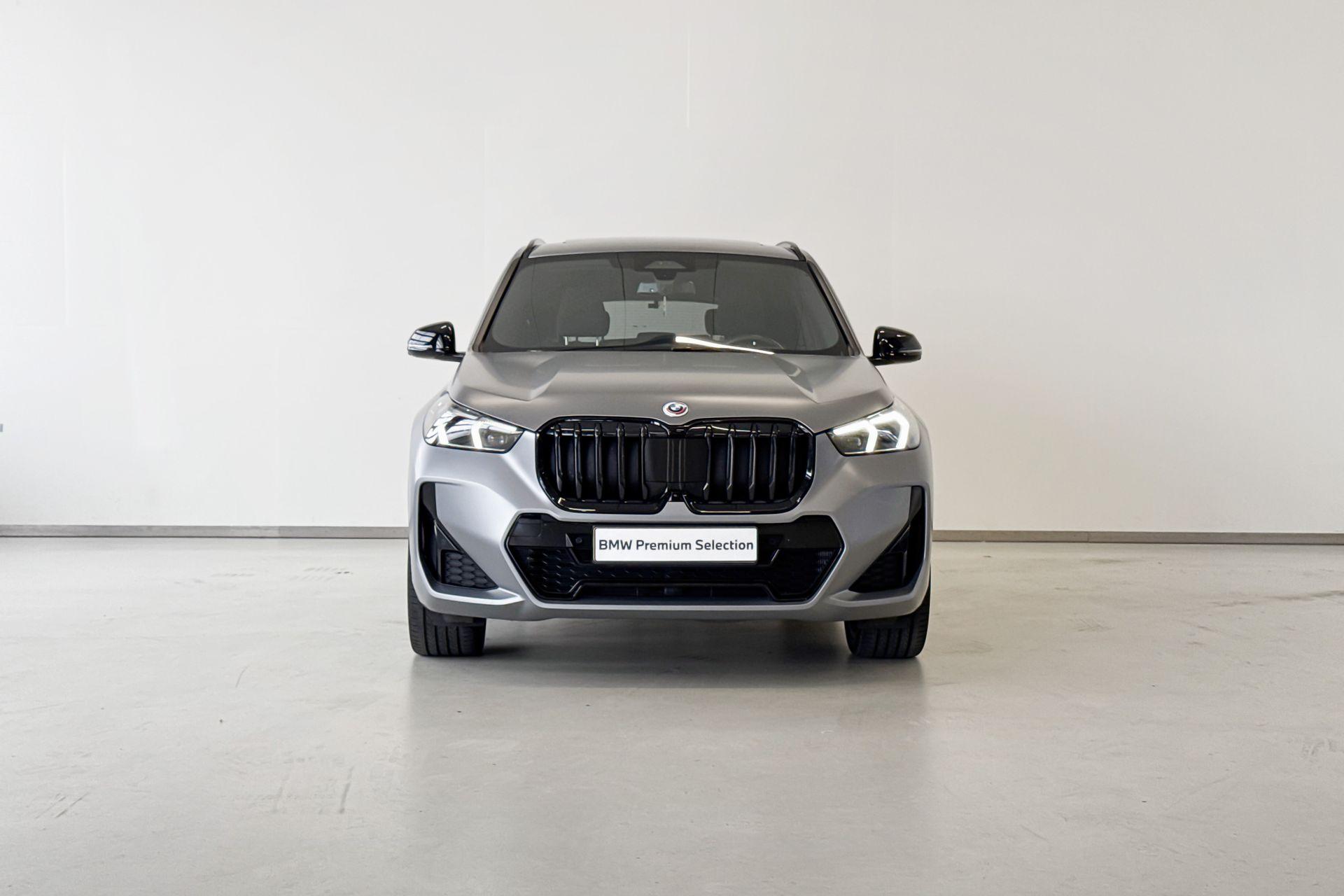 Foto van BMW X1 Xdrive30e