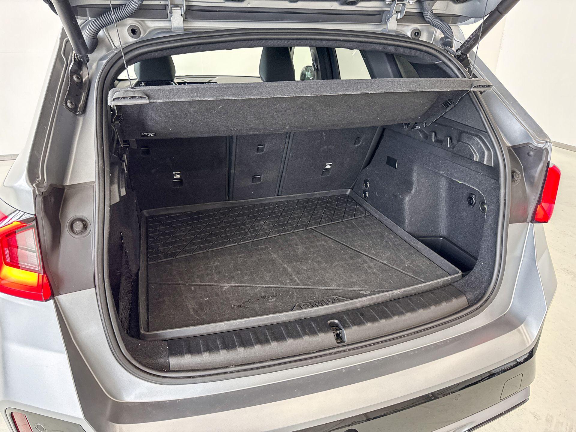 Foto van BMW X1 Xdrive30e