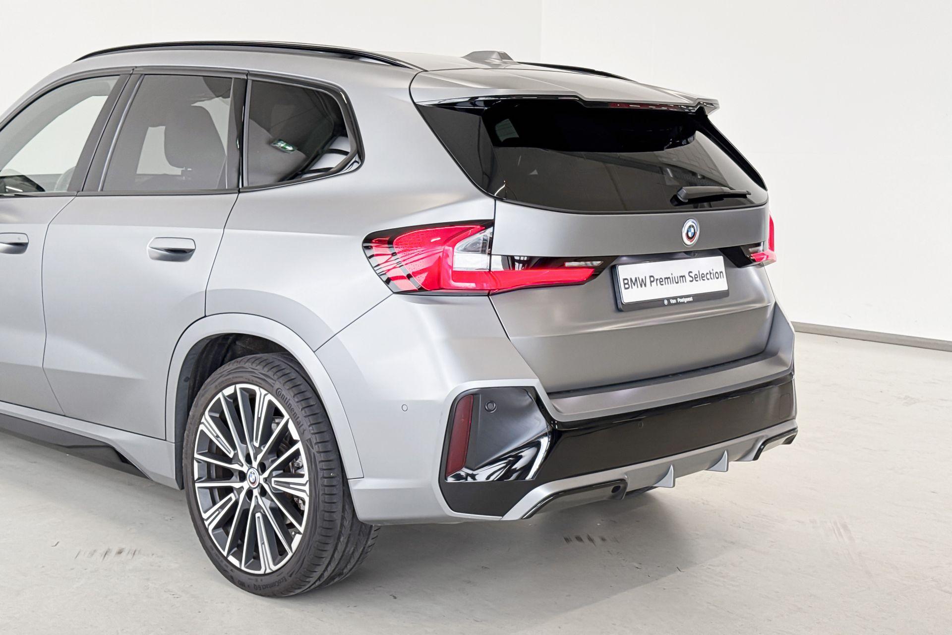 Foto van BMW X1 Xdrive30e