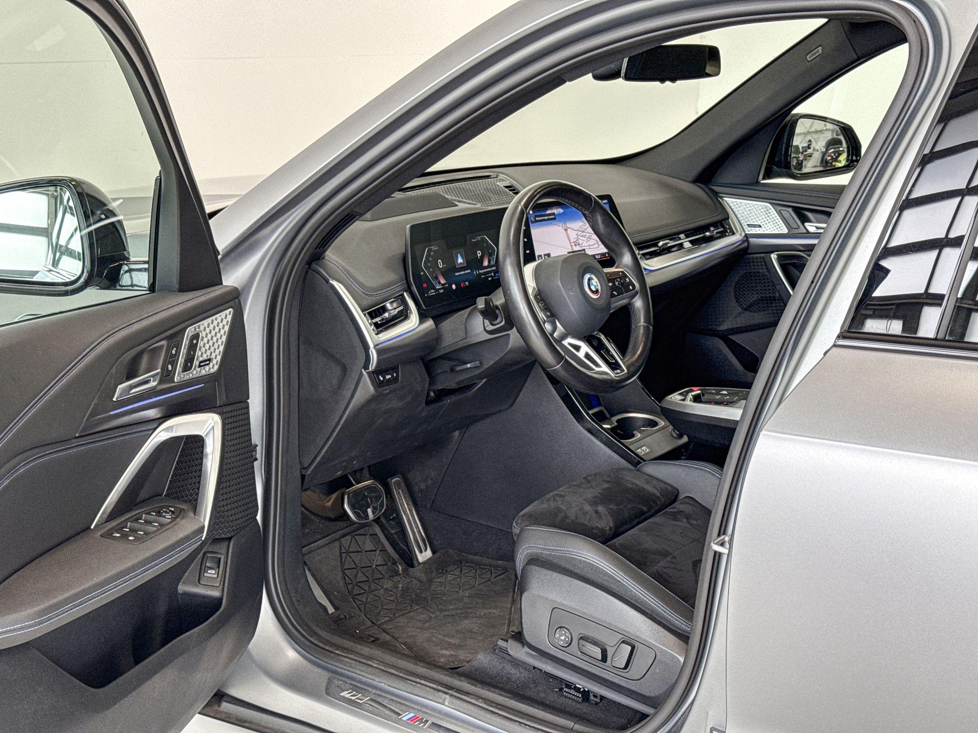 Foto van BMW X1 Xdrive30e