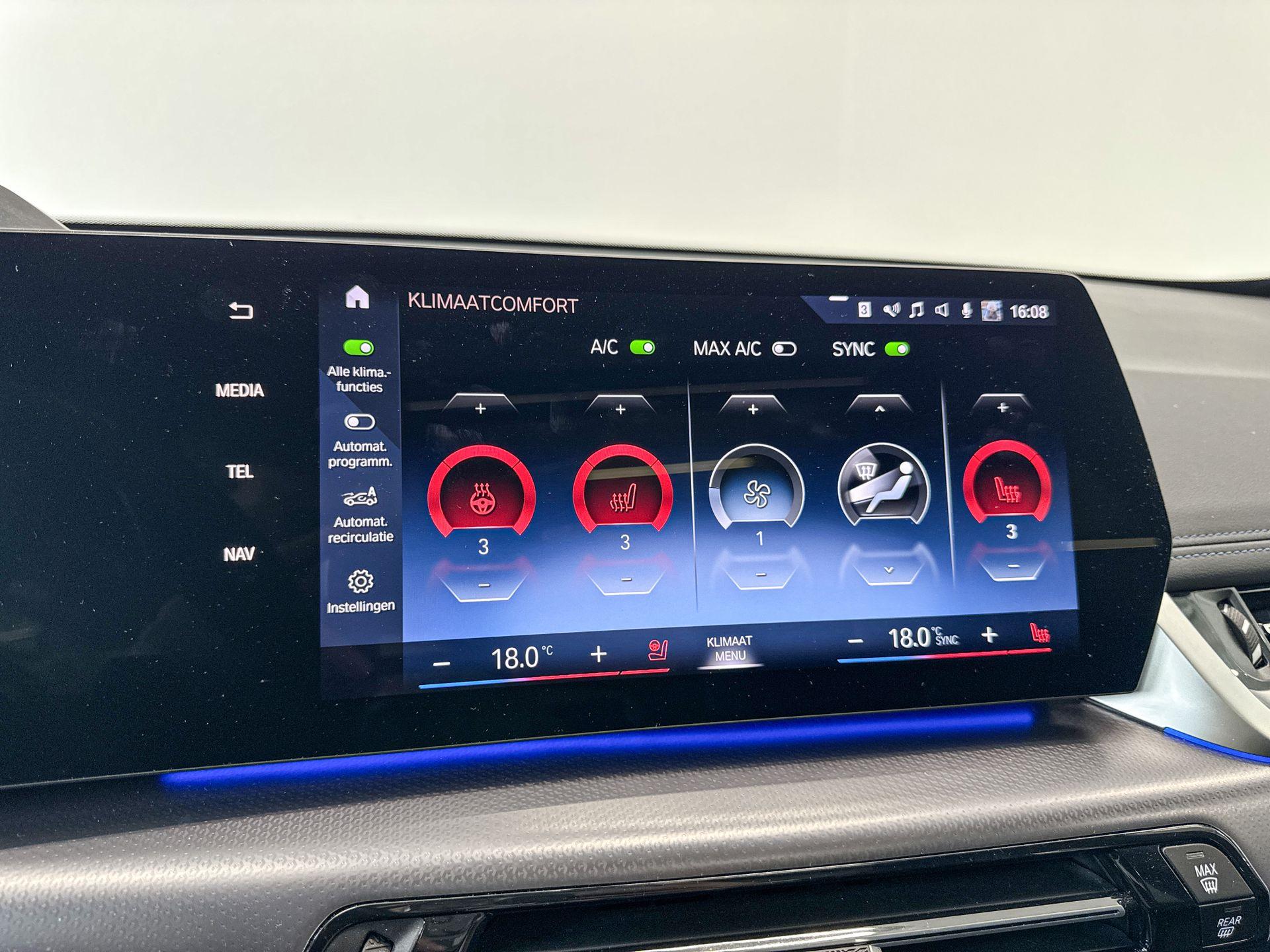 Foto van BMW X1 Xdrive30e