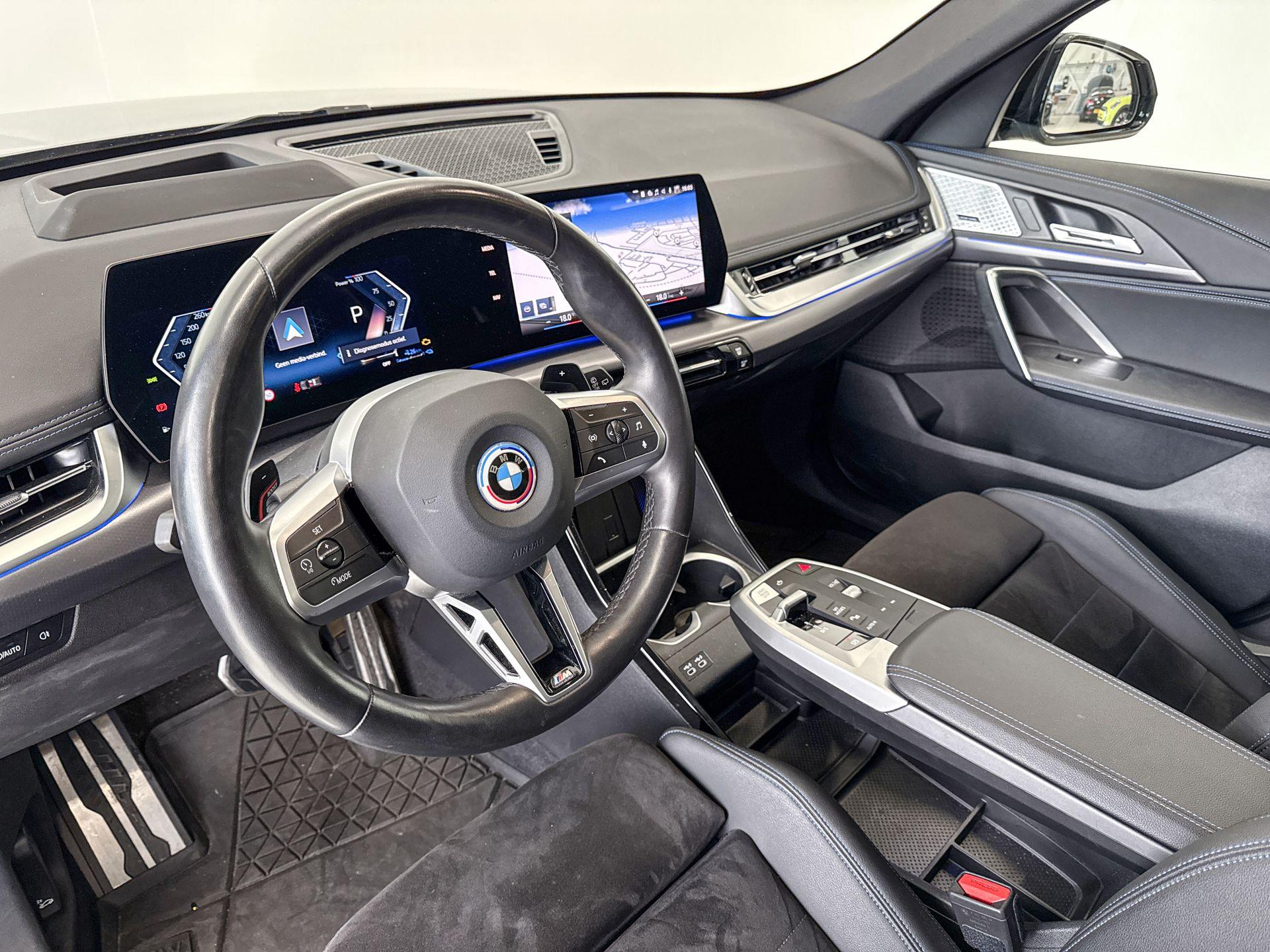 Foto van BMW X1 Xdrive30e
