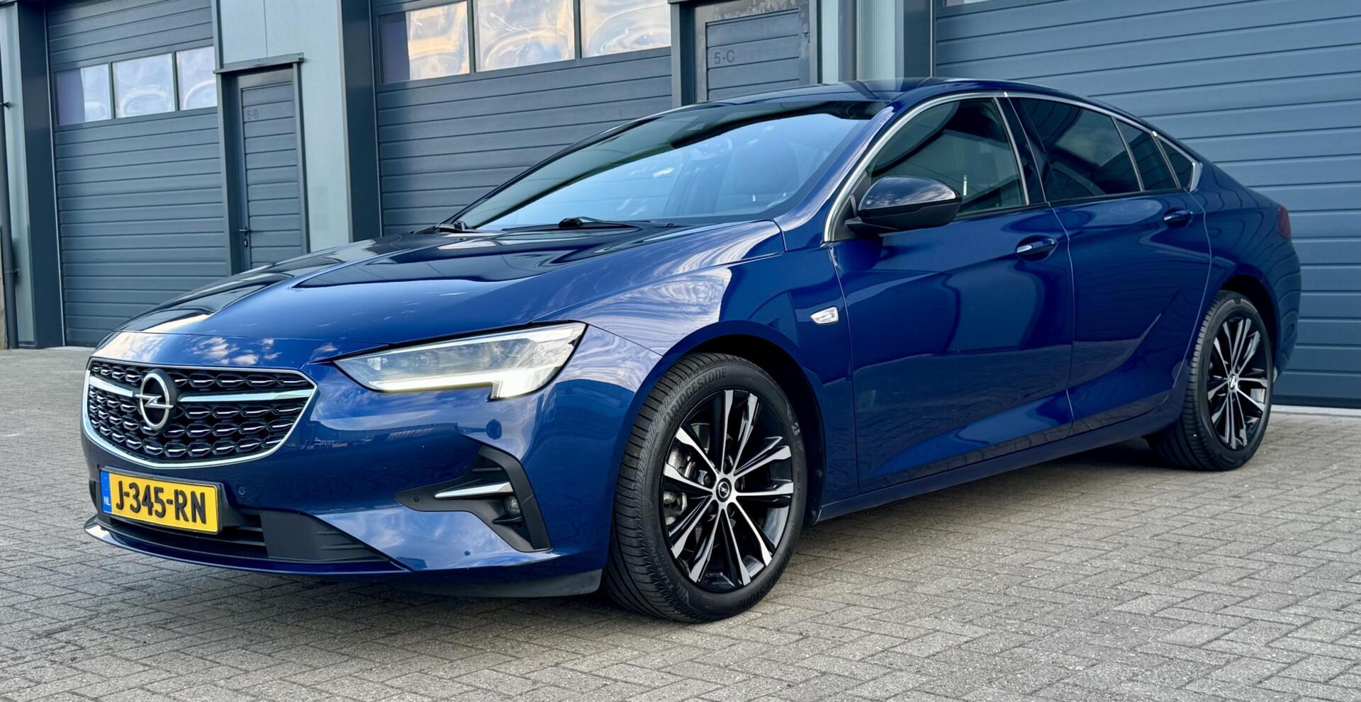 Foto van Opel Insignia Grand Sport