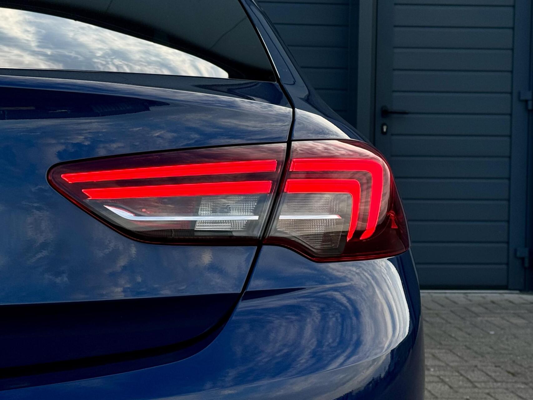 Foto van Opel Insignia Grand Sport