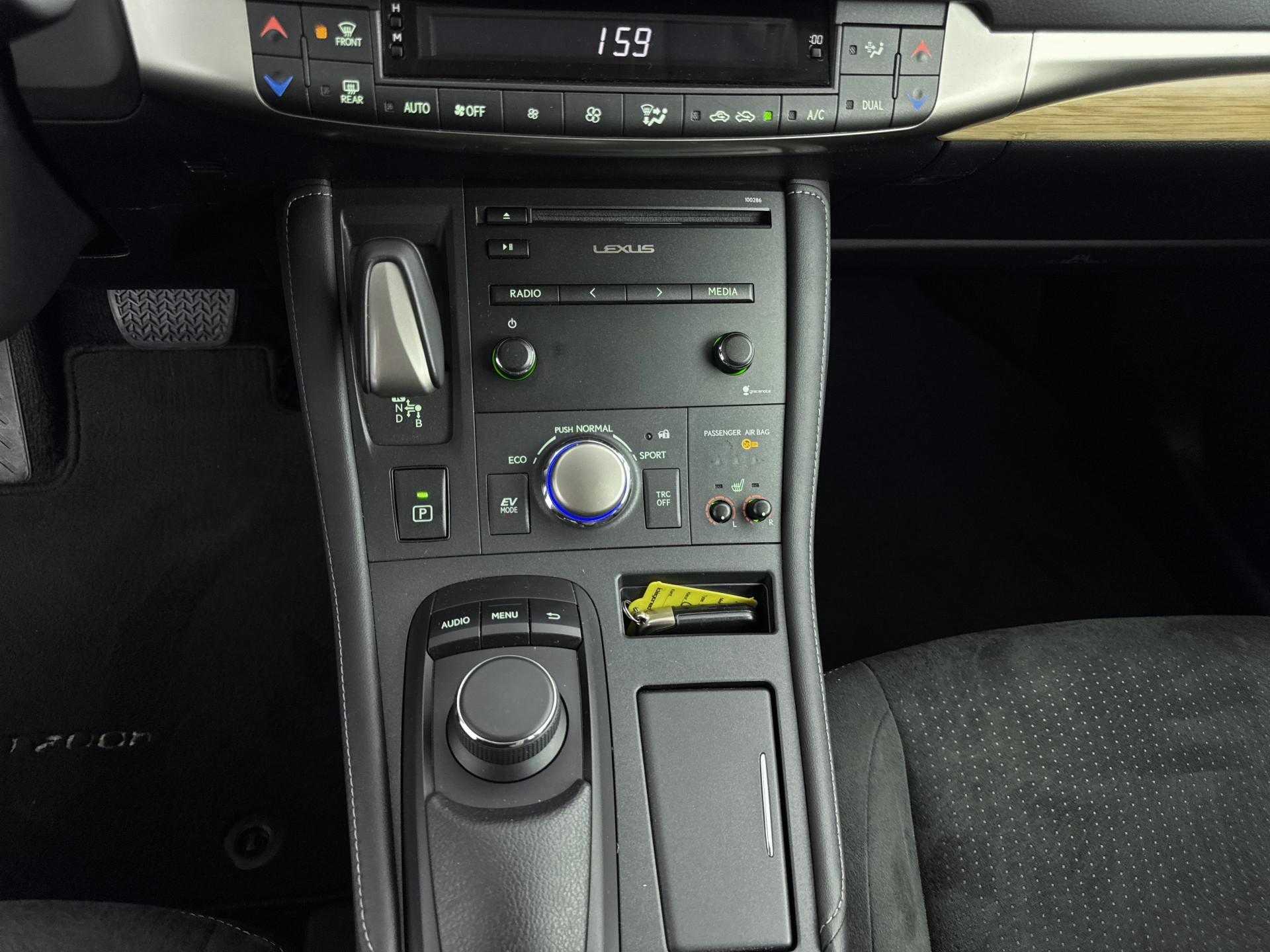 Foto van Lexus Lexus Ct200h