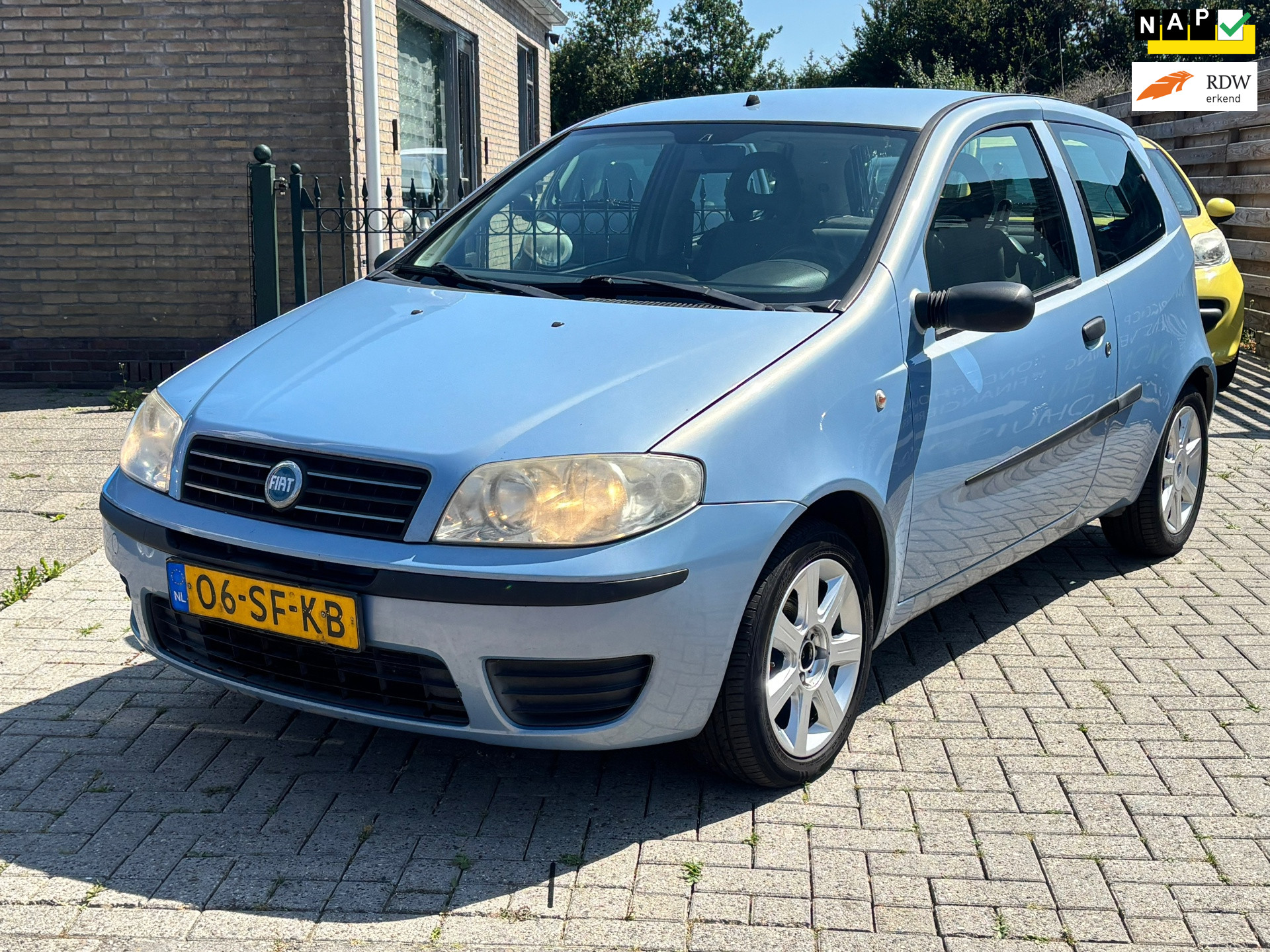 Fiat Fiat Punto 1.2 Dynamic | nieuwe apk | nieuwe accu | koopje hoor ! 2005 - voorkant