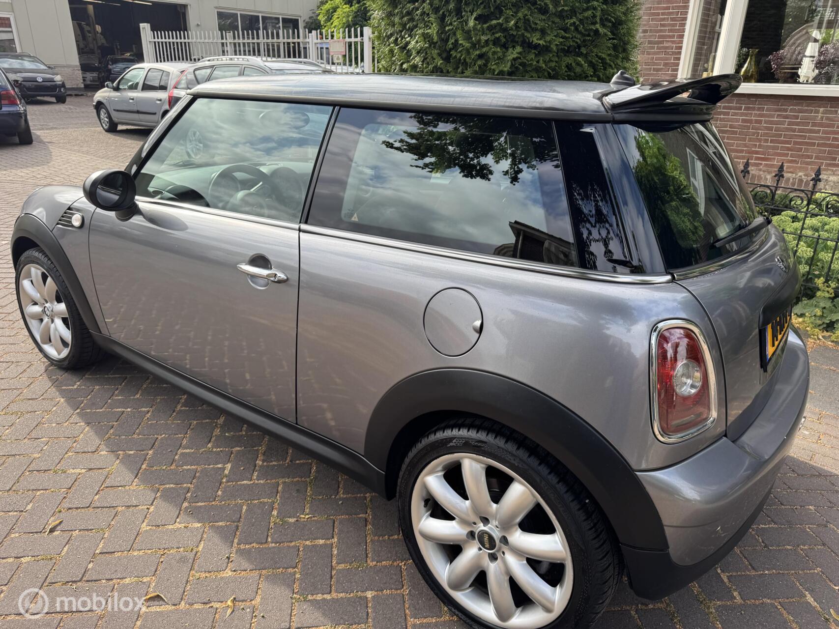 Foto van Mini One