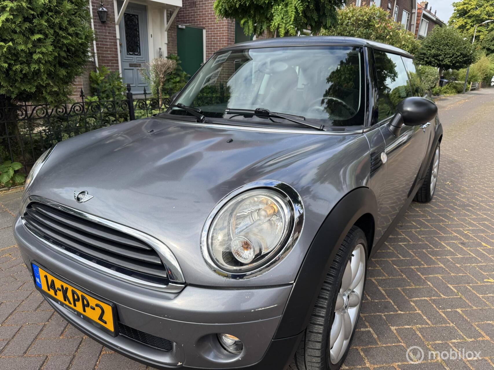 Mini One 1.4 One 2010 - voorkant