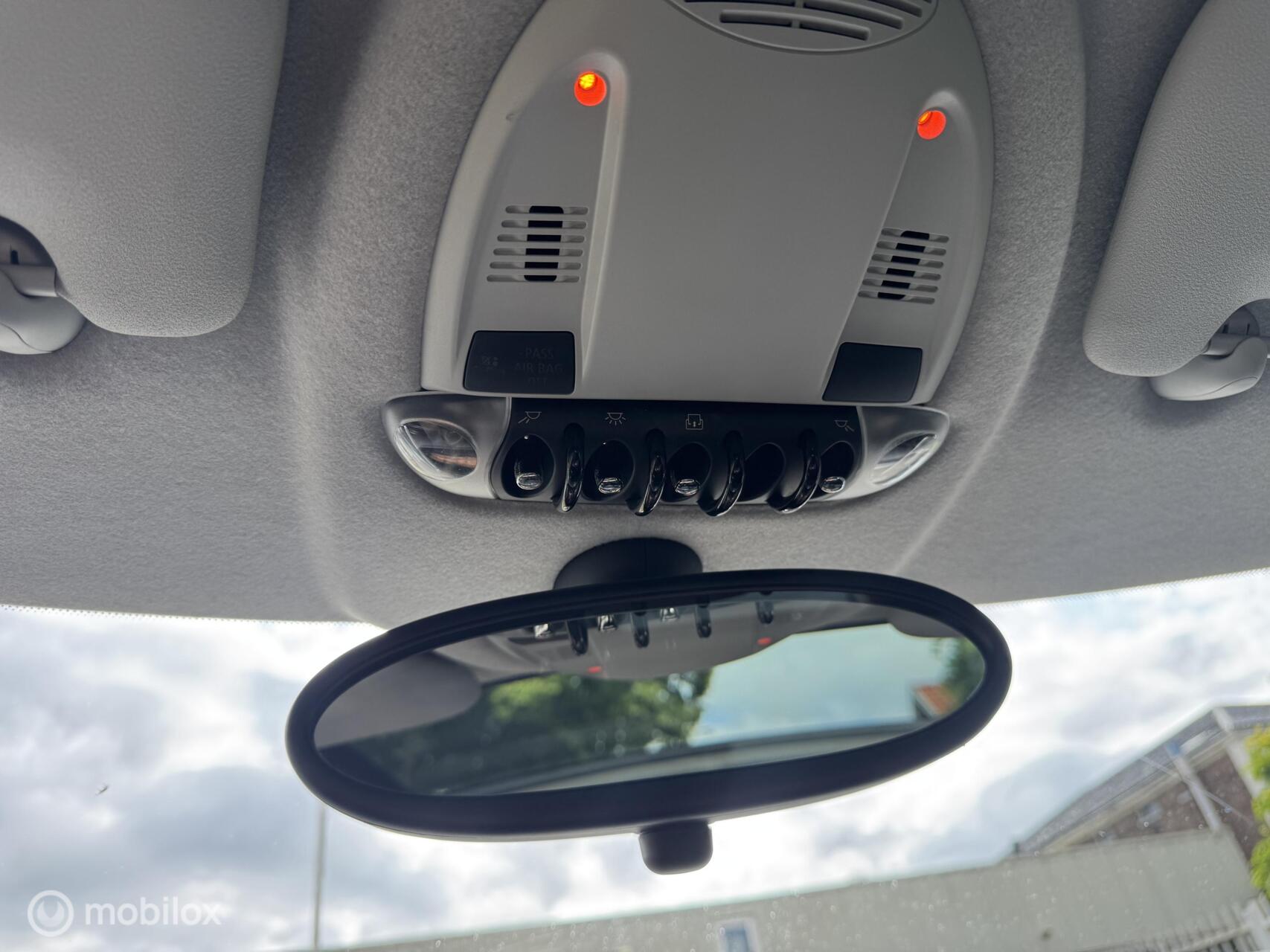 Foto van Mini One