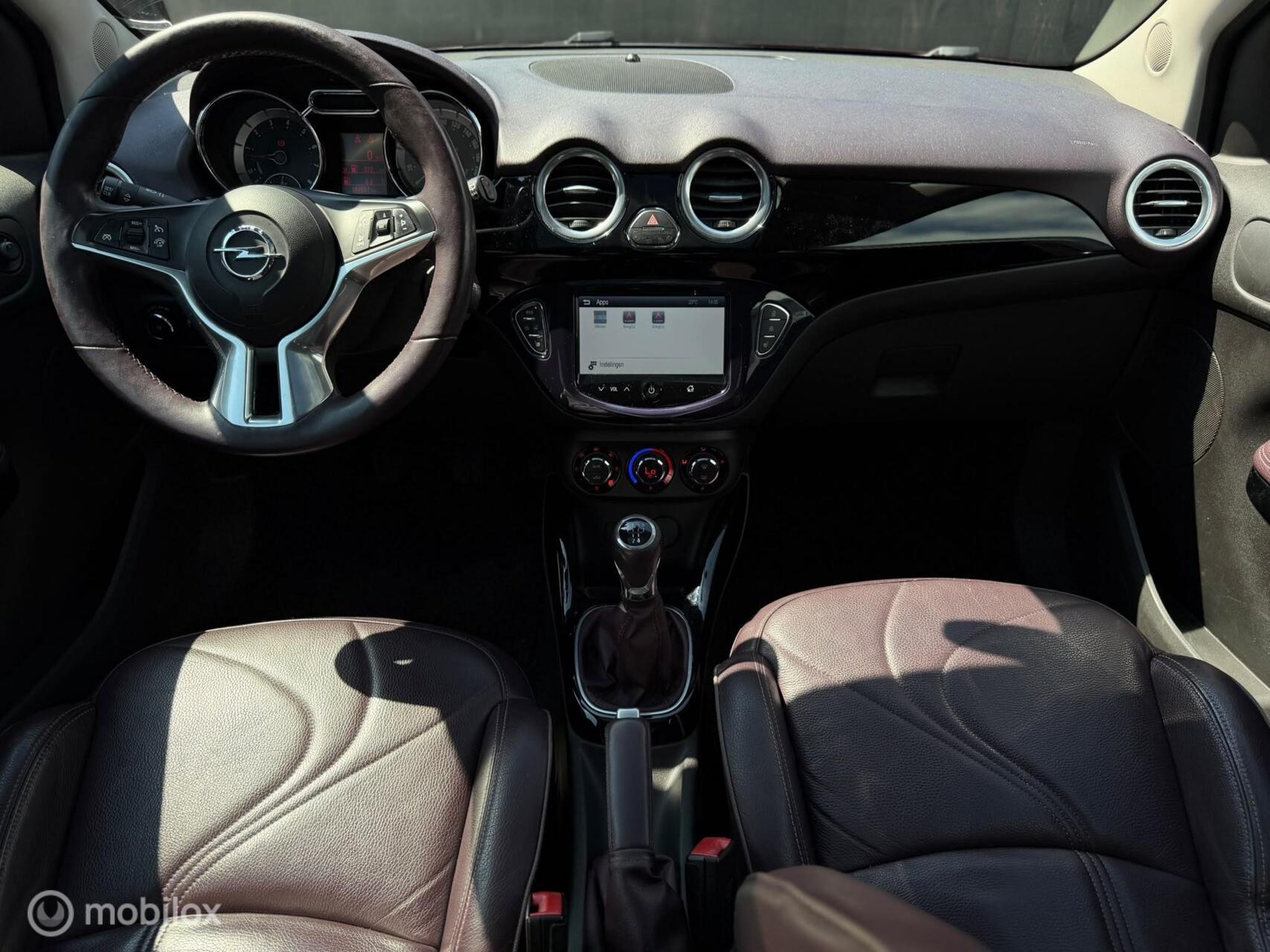 Foto van Opel Adam