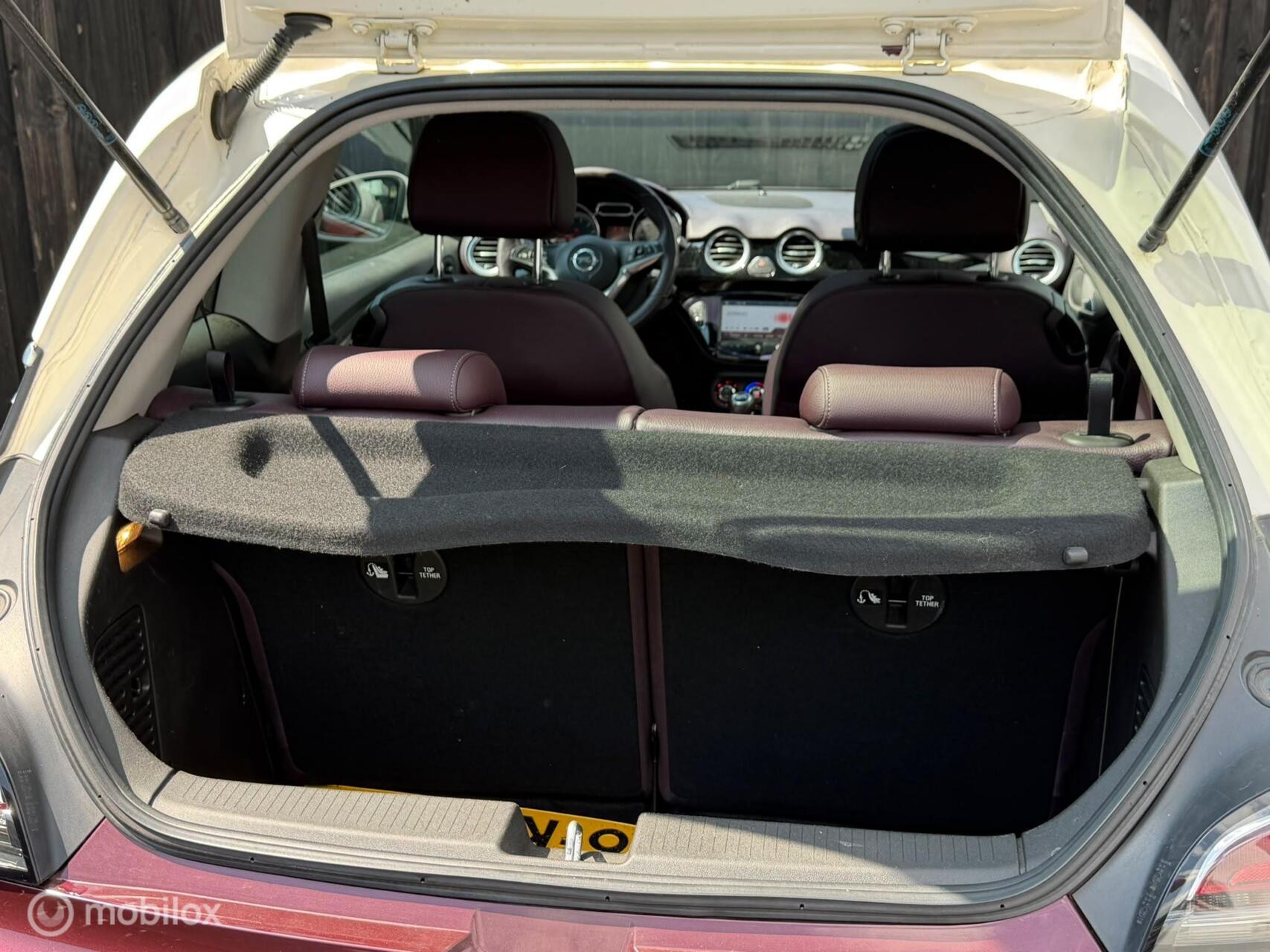 Foto van Opel Adam