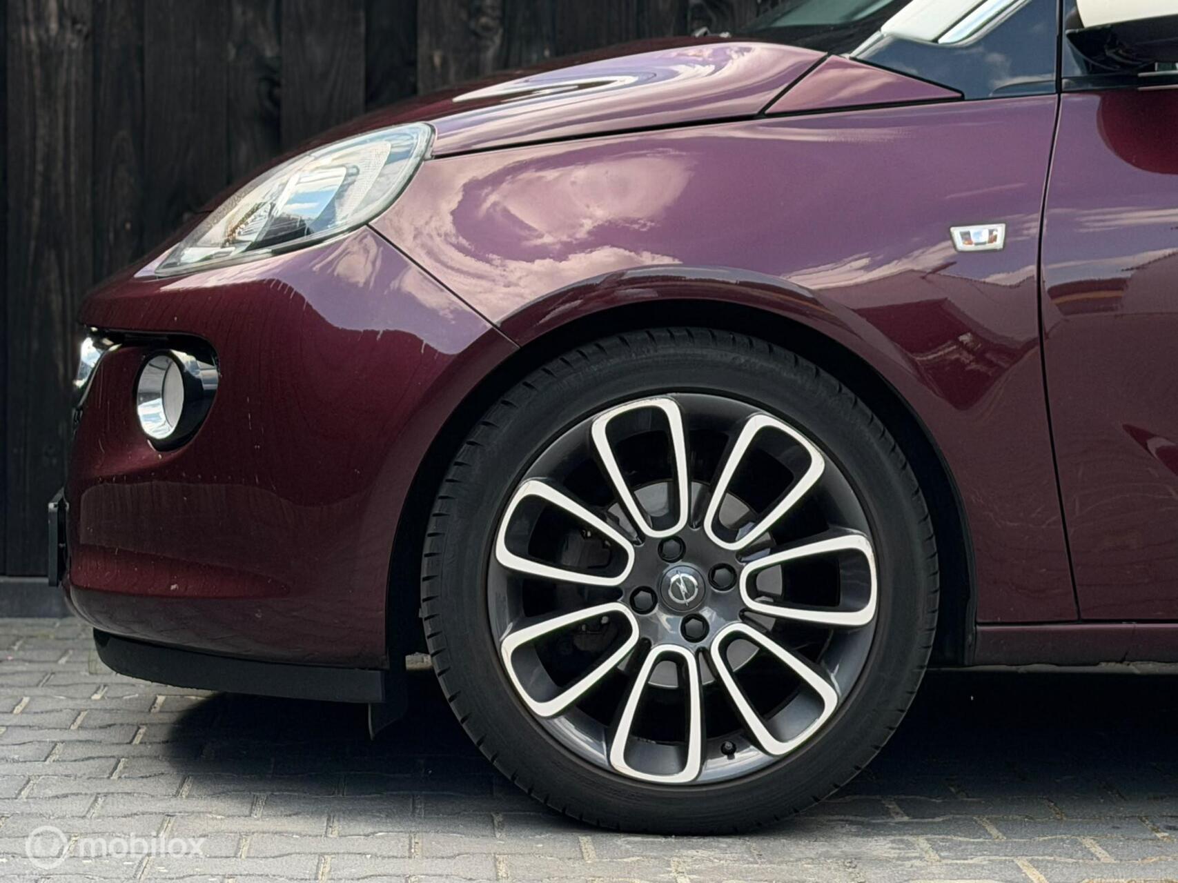Foto van Opel Adam