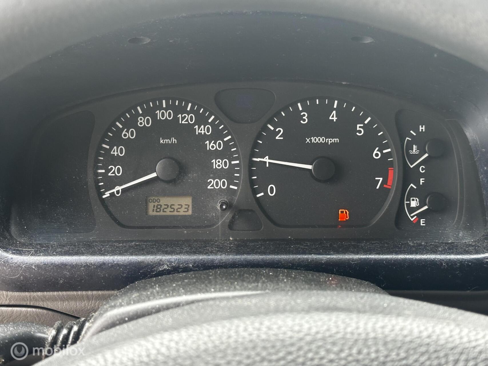 Foto van Suzuki Wagon R