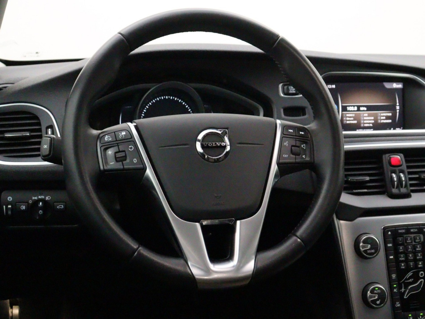 Foto van Volvo V40 Cross Country