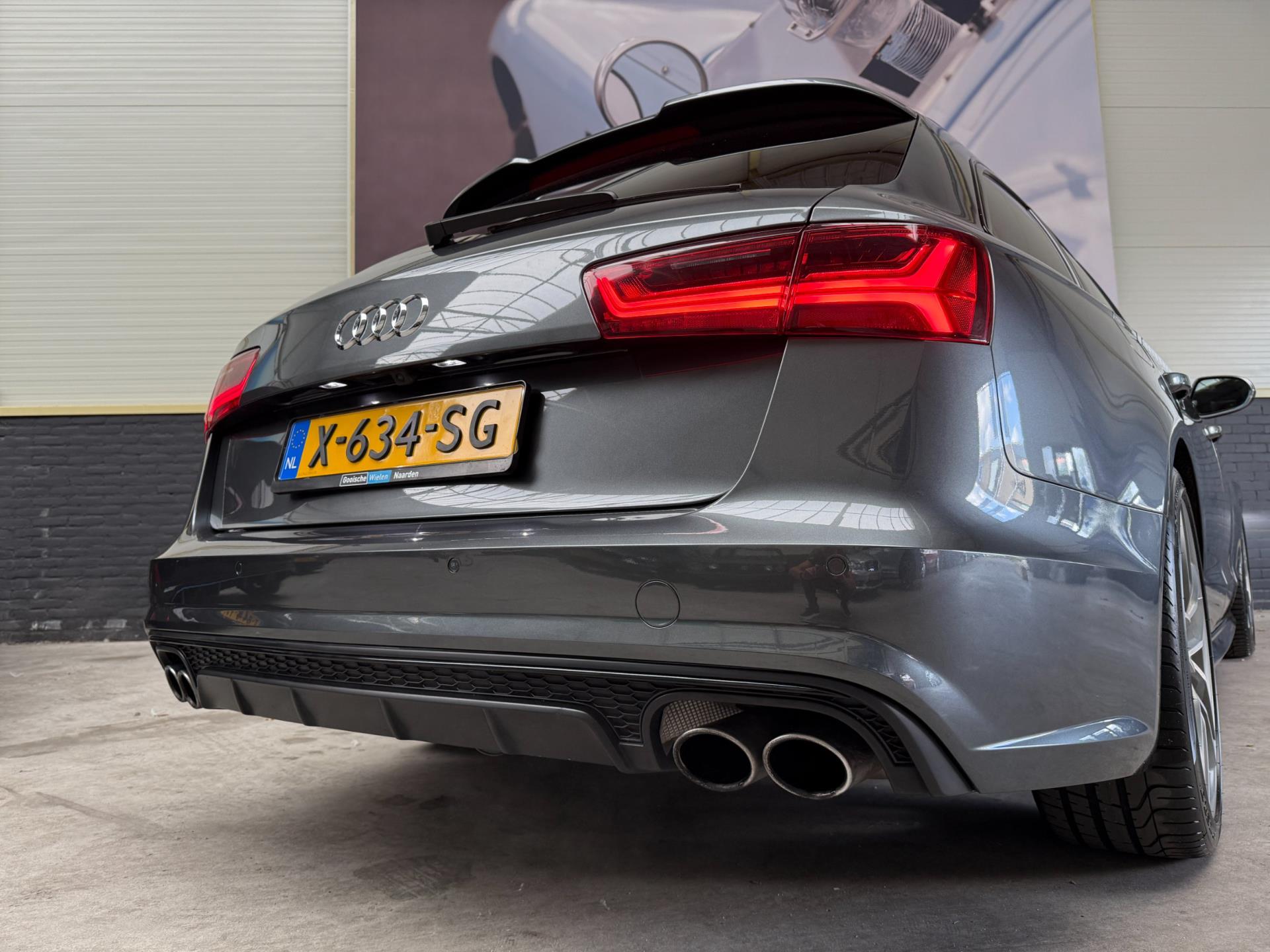 Foto van Audi S6 Avant