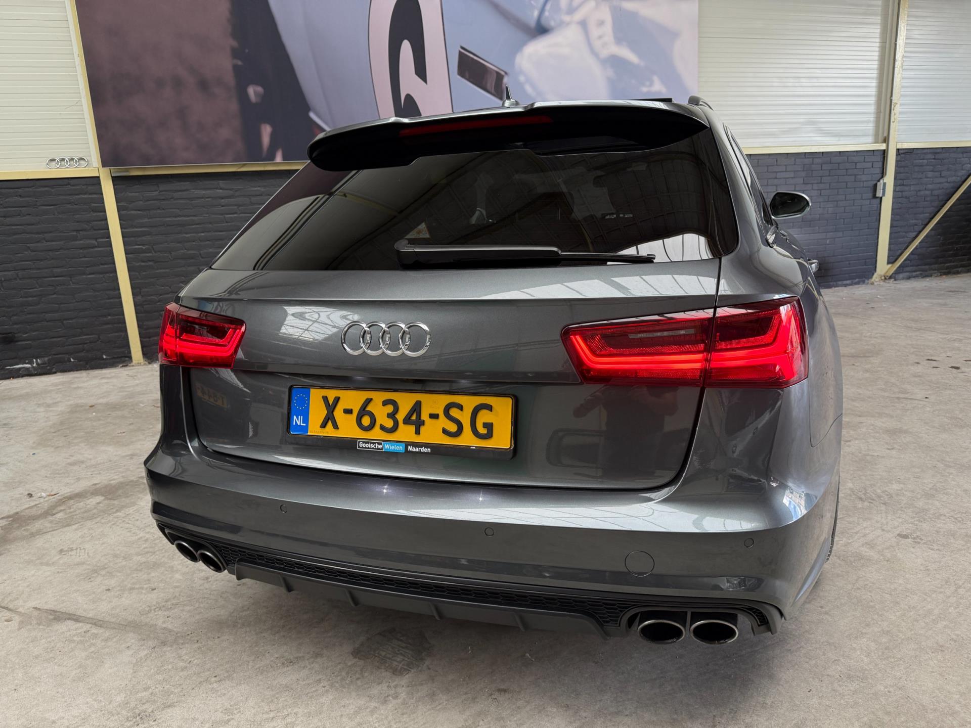 Foto van Audi S6 Avant