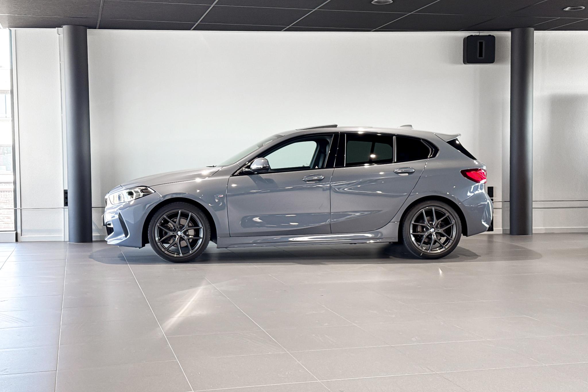 Foto van BMW 118i
