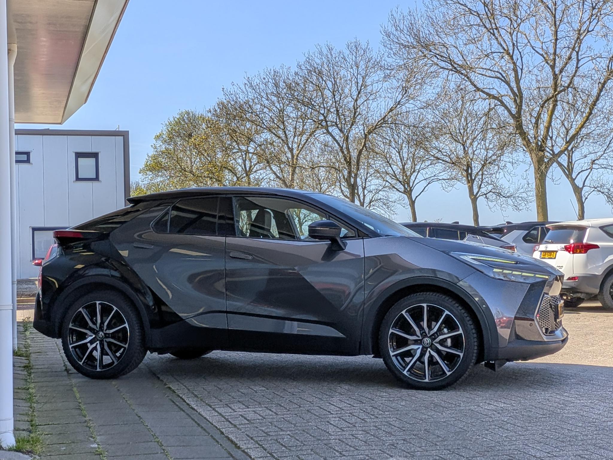 Foto van Toyota Toyota C-hr