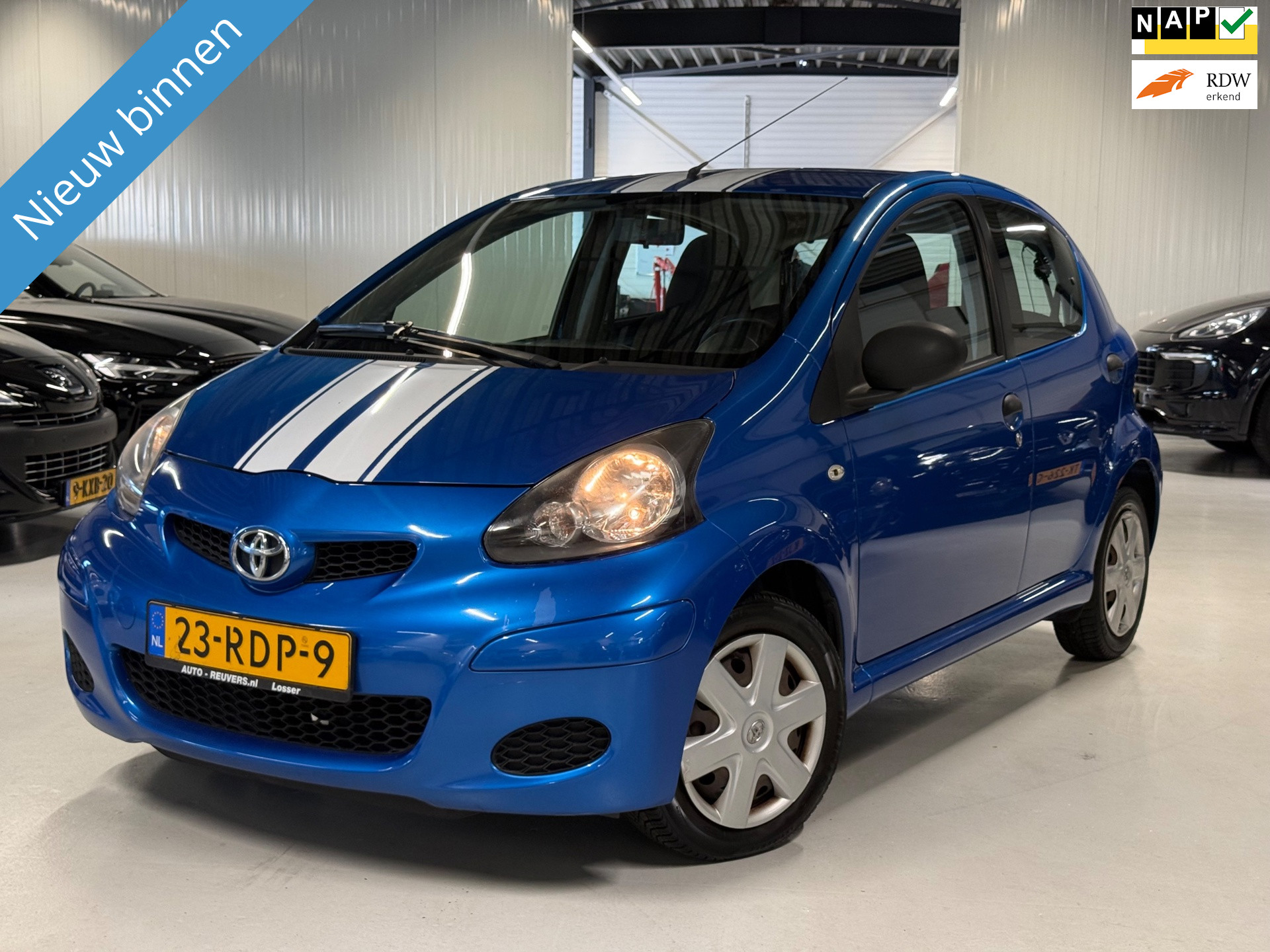Toyota Toyota Aygo 1.0-12V Now 2011|Airco|5Deurs| Rijklaar! 2011 - voorkant