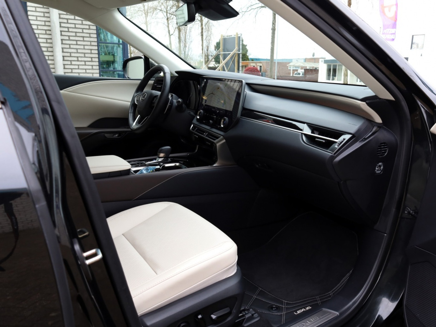 Foto van Lexus Lexus Rx350h