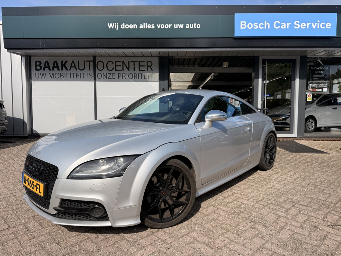 Audi TT 2.0 T TTS 2009 - voorkant