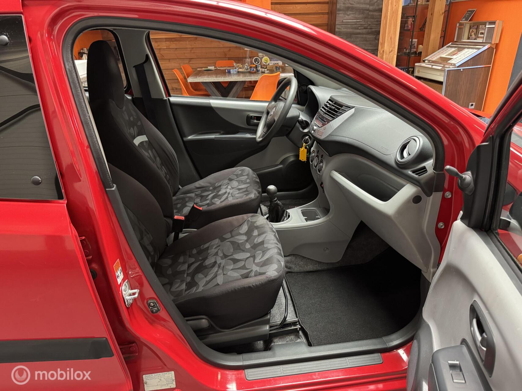 Foto van Suzuki Alto
