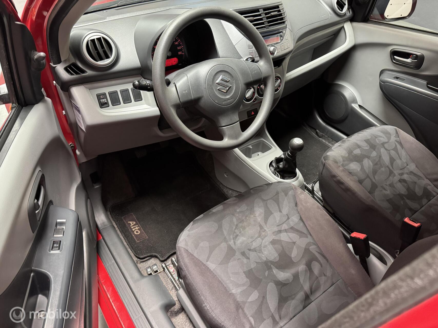 Foto van Suzuki Alto